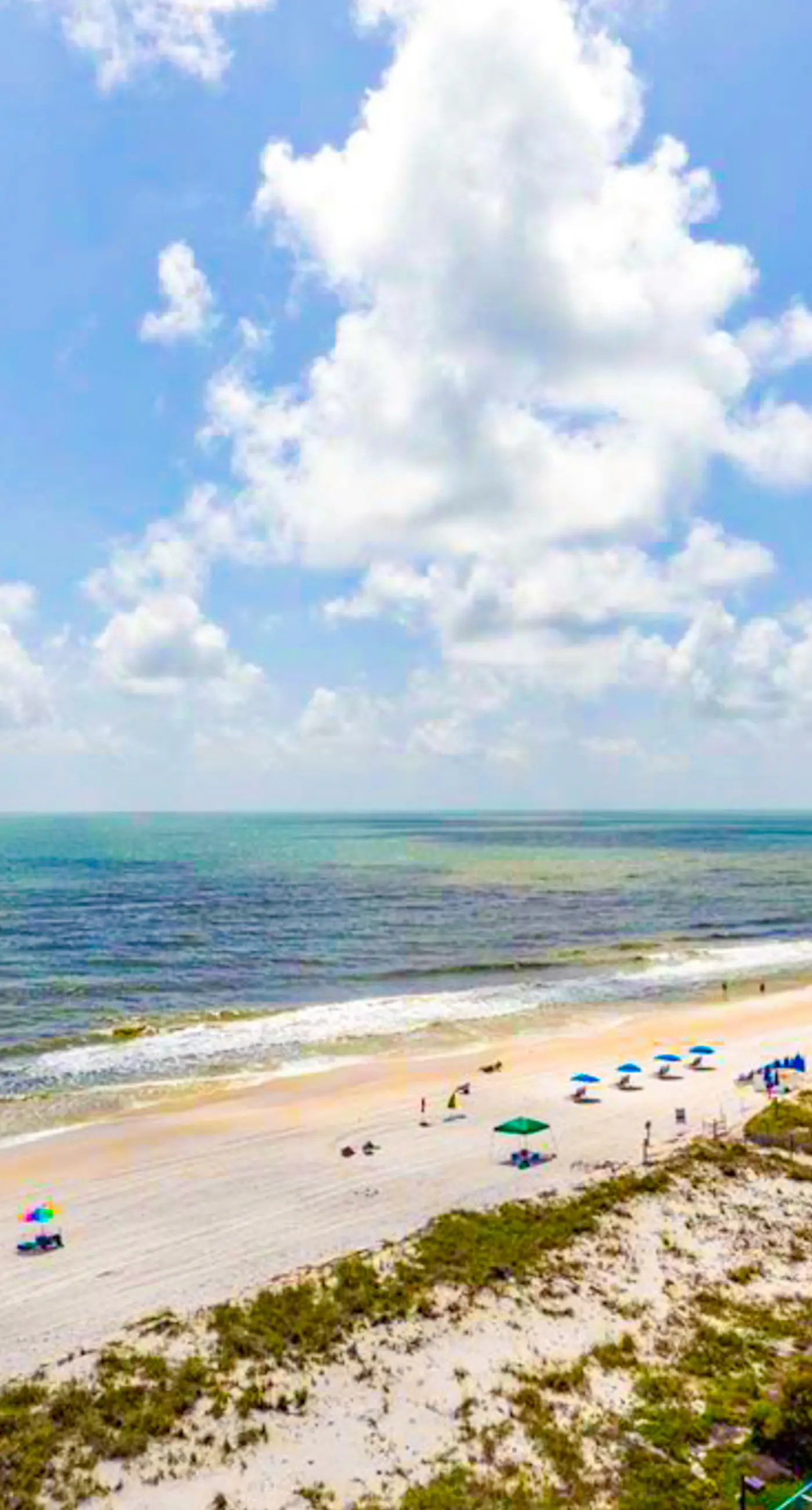 Gulf-front condo with central AC, balcony & pool