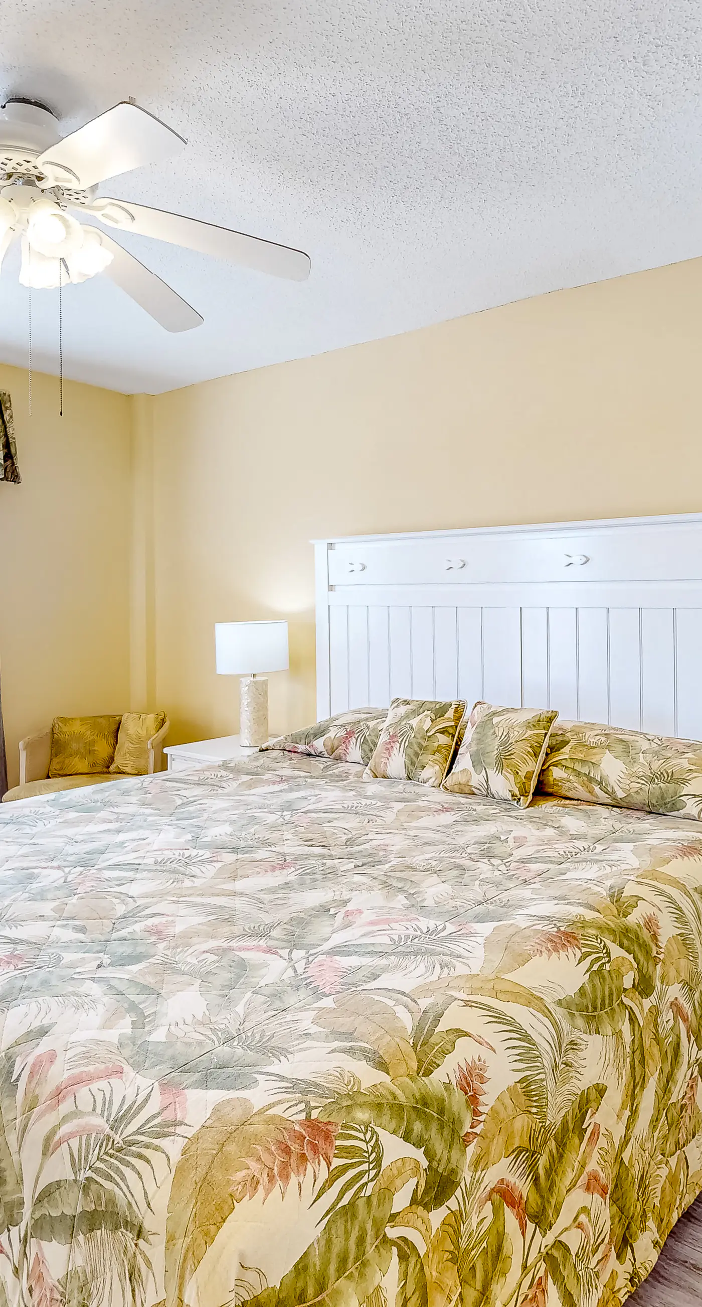 Fourth-floor Gulf-front getaway with balcony, views, central AC, & outdoor pool