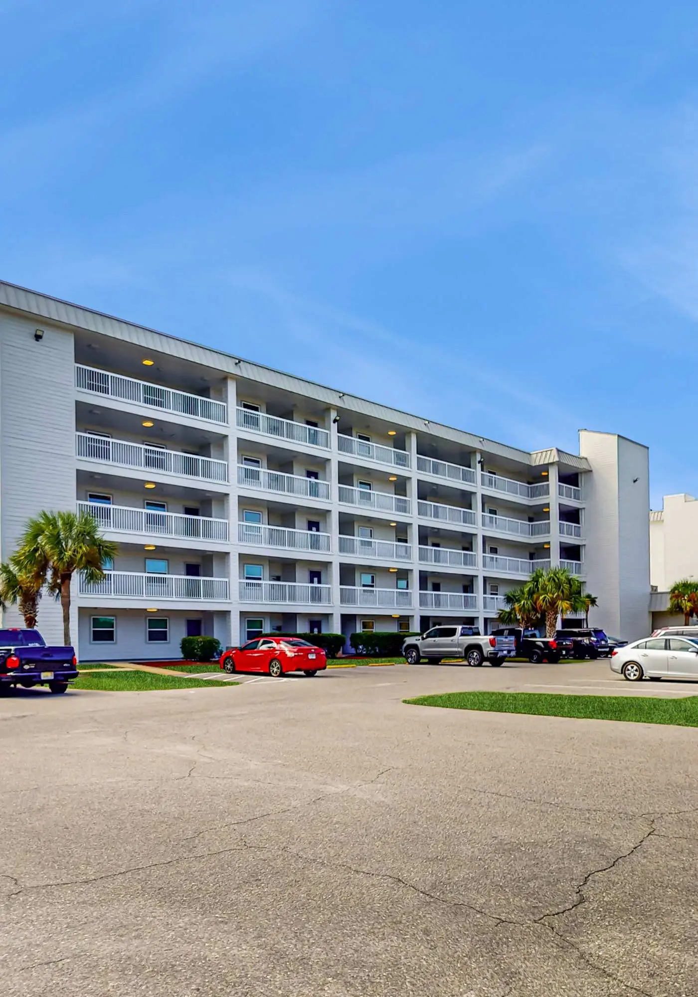 Gorgeous top-floor beachfront condo with indoor pool, hot tub, sauna, & gym