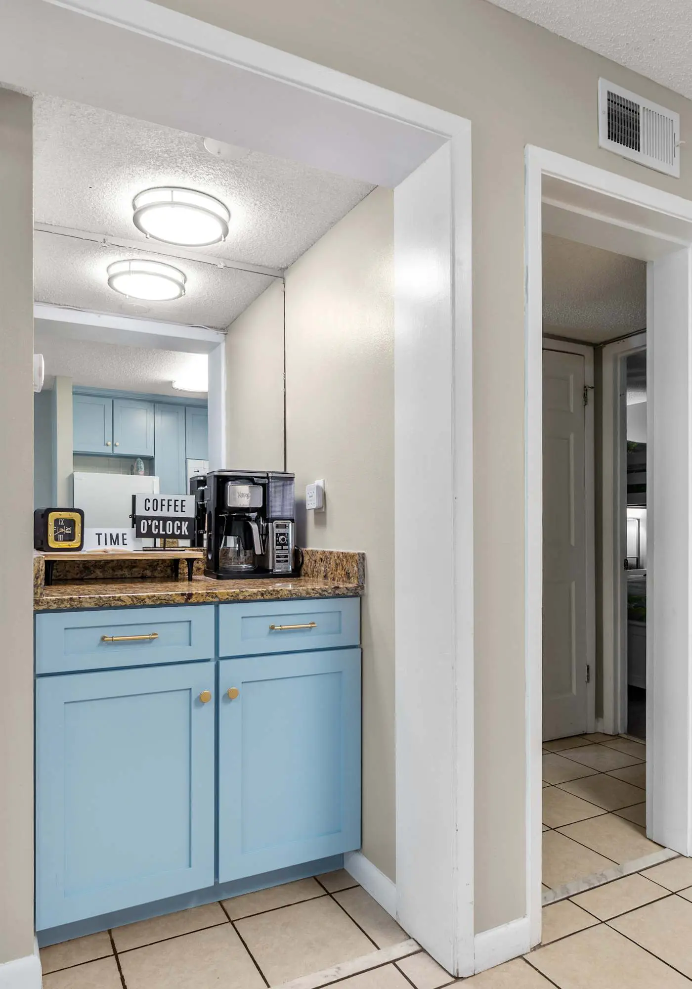 Gorgeous top-floor beachfront condo with indoor pool, hot tub, sauna, & gym