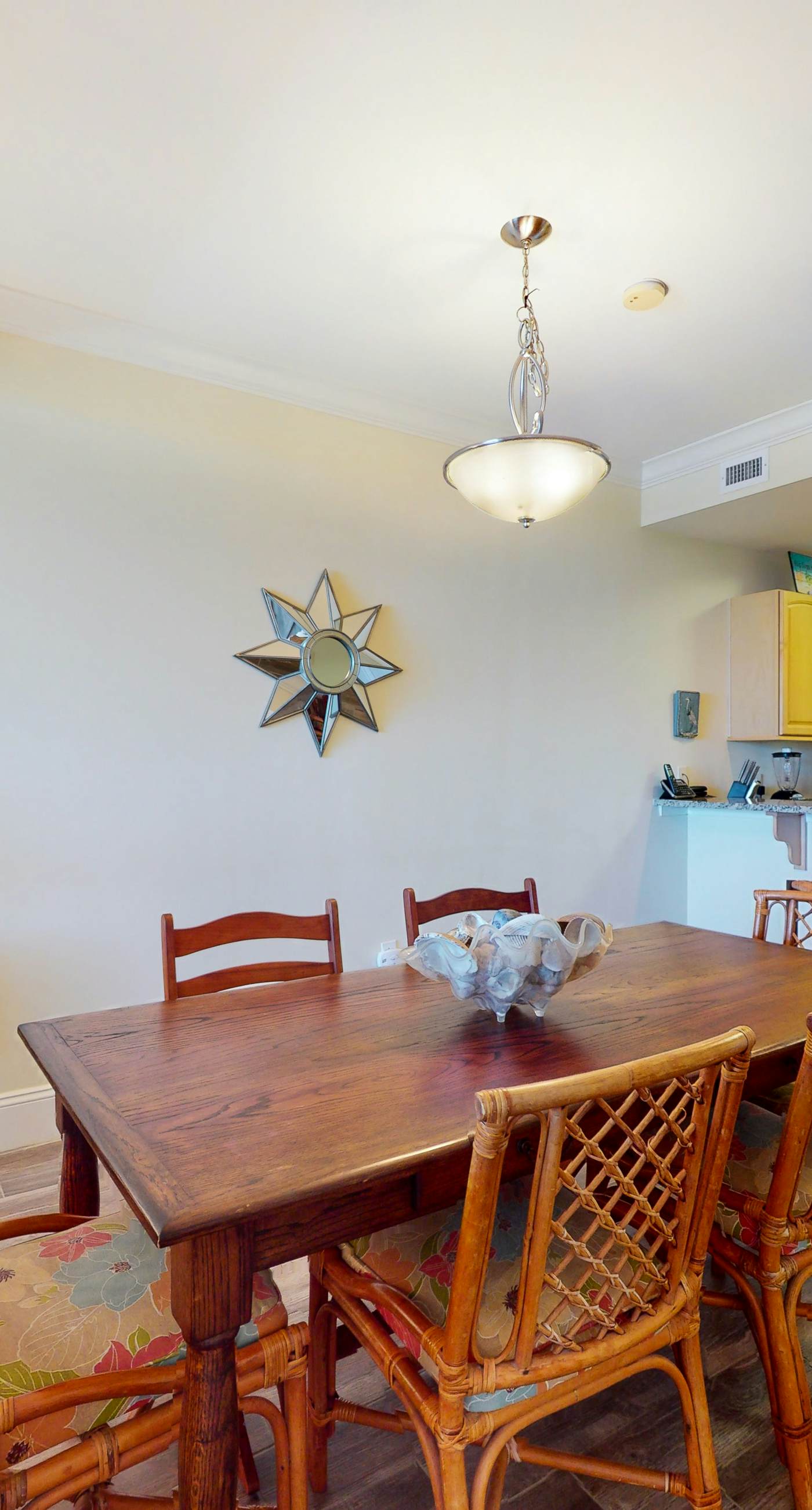 Beachfront condo with pool, hot tub, W/D, sauna, balcony, and tennis court