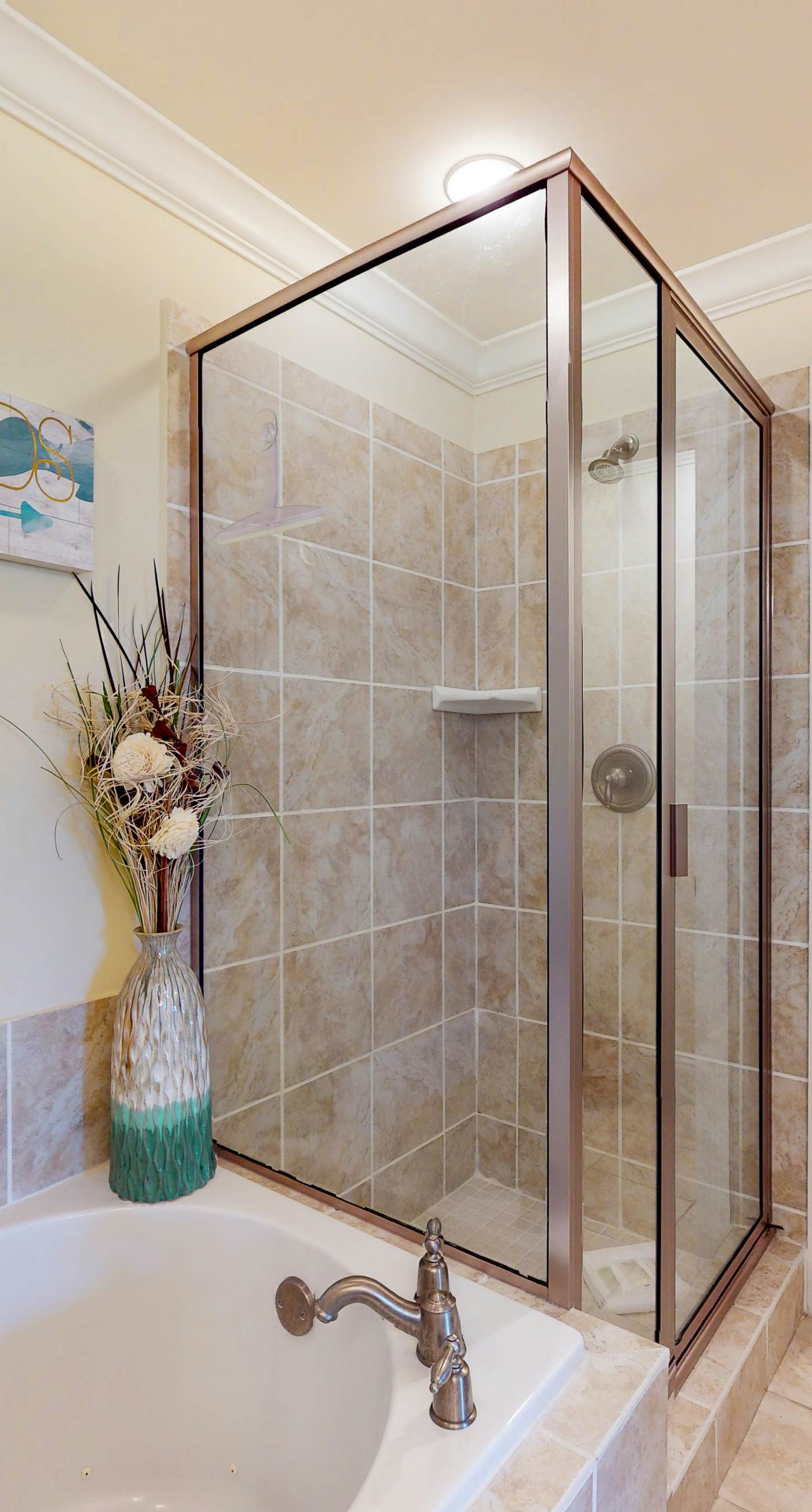 Beachfront condo with pool, hot tub, W/D, sauna, balcony, and tennis court