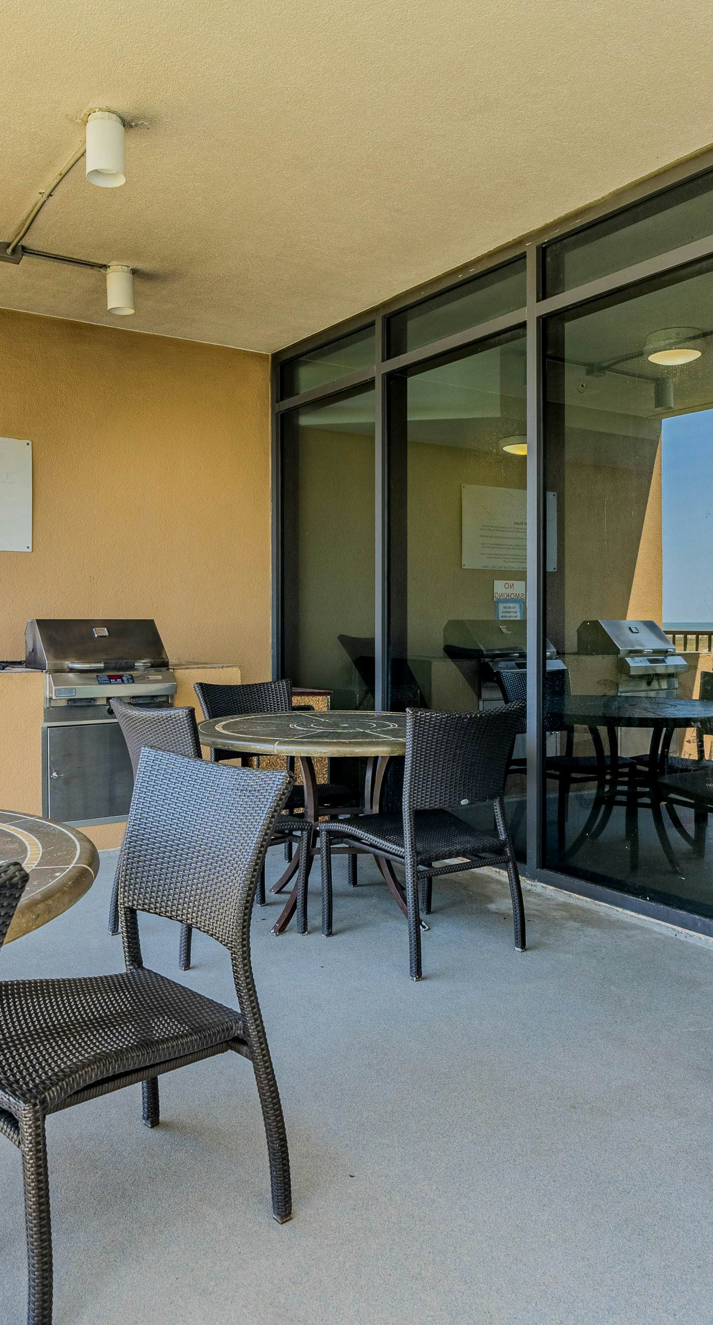 Beachfront condo with pool, hot tub, W/D, sauna, balcony, and tennis court