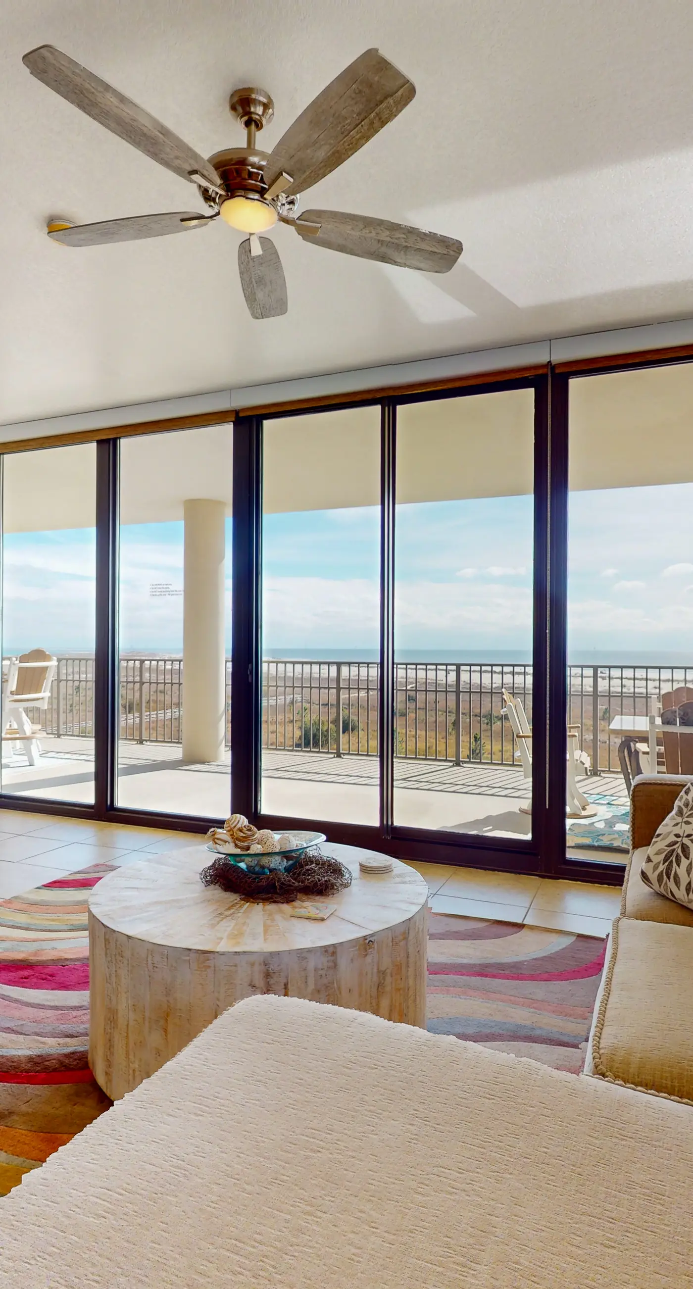 Beachfront condo with indoor & outdoor pools, hot tub, fitness center, tennis