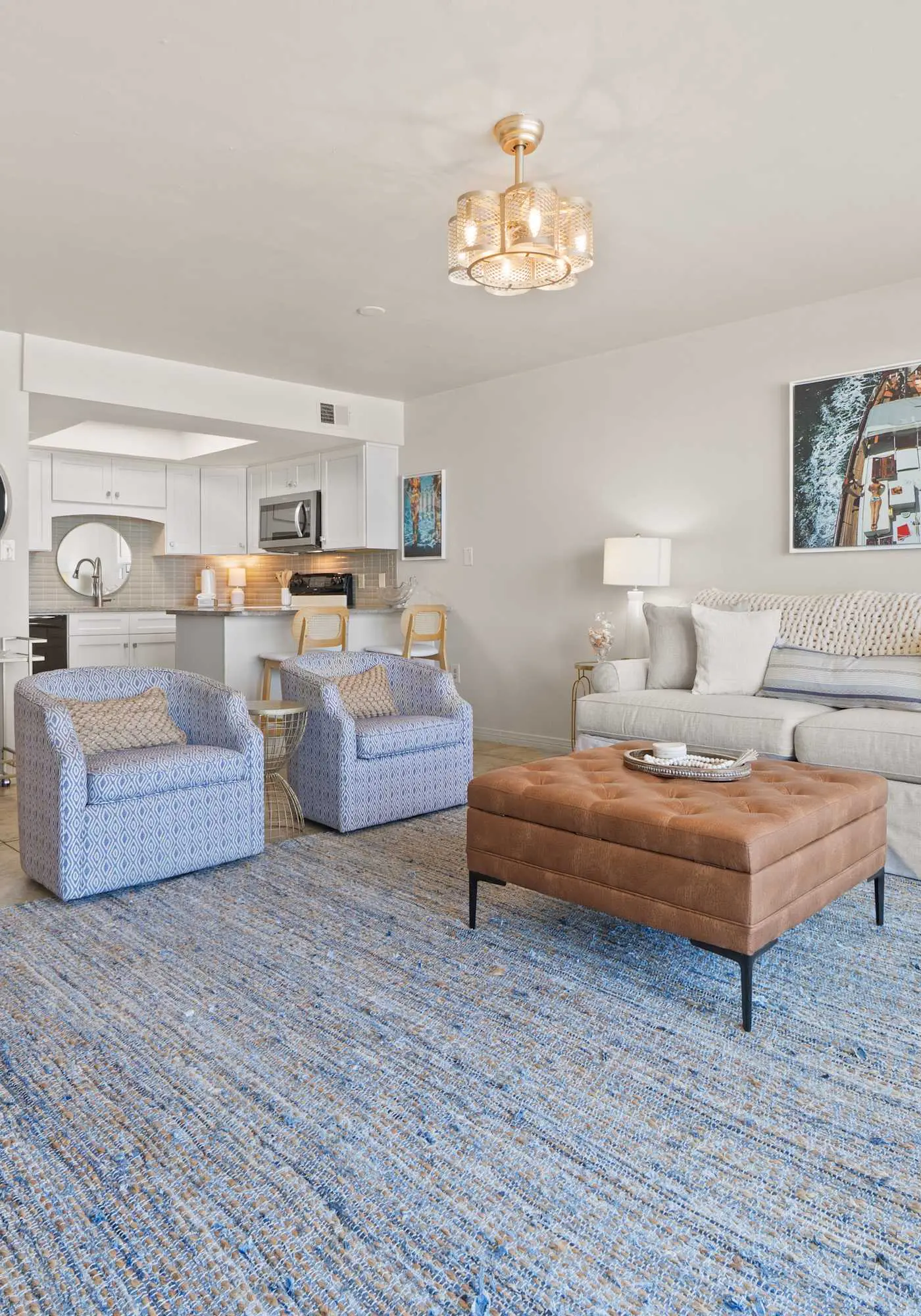 Beachfront beauty with private balcony, beach access, & shared pool,hot tub