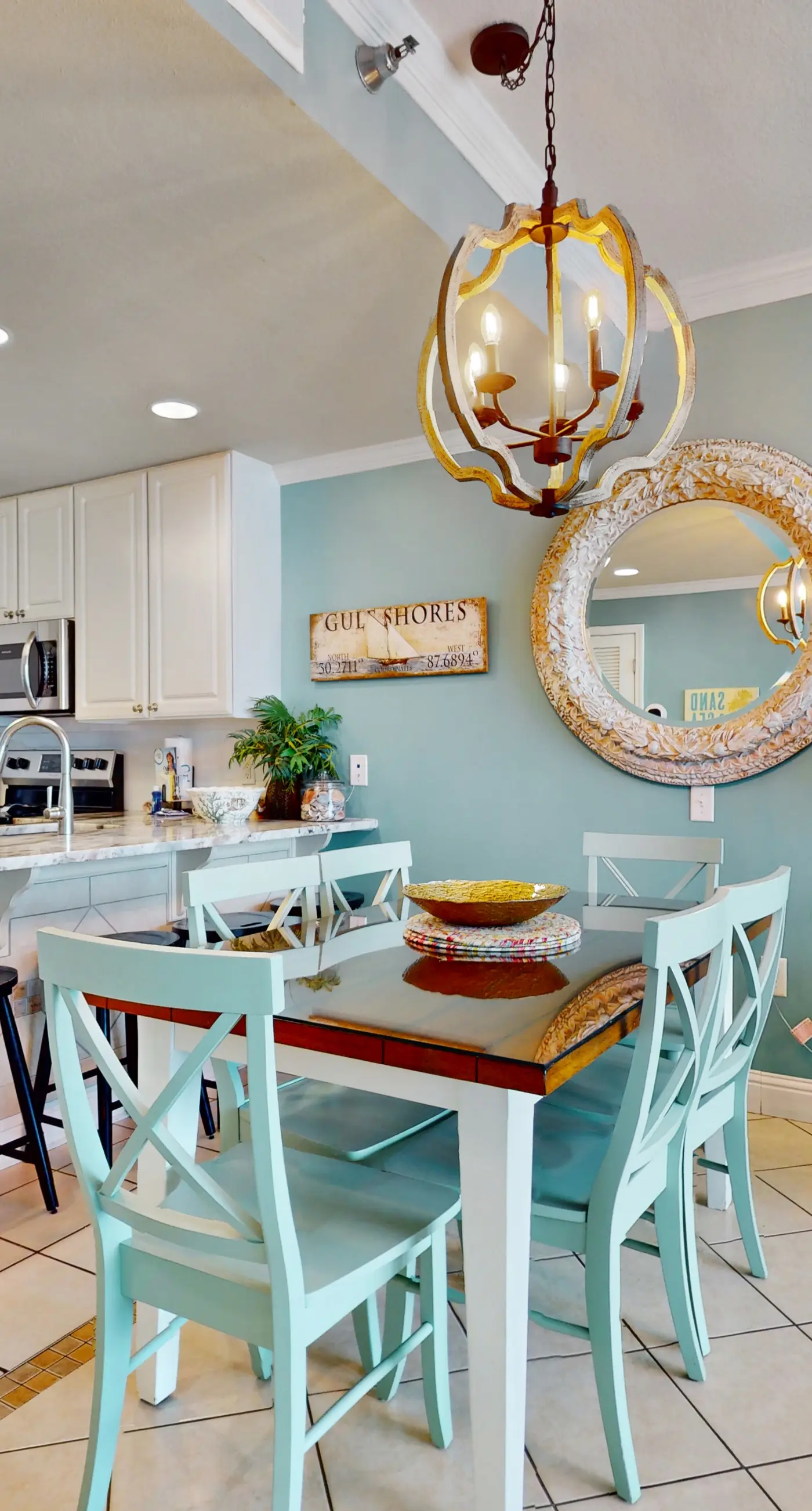 Oceanfront condo with sweeping views, washer/dryer, central AC, & access to pool