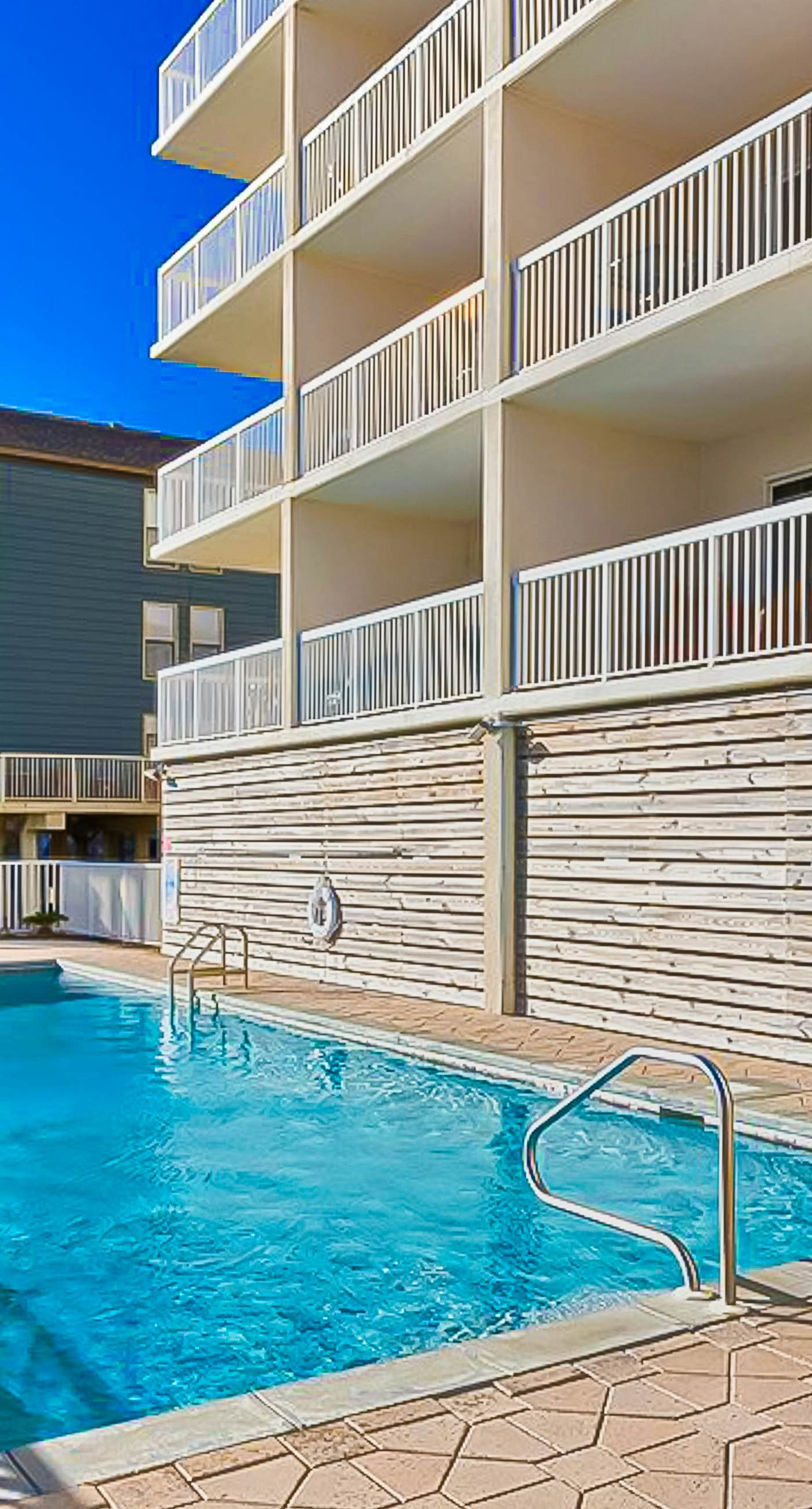 Unique dog-friendly Gulf-front condo with amazing views, pools, sauna, gym, & AC