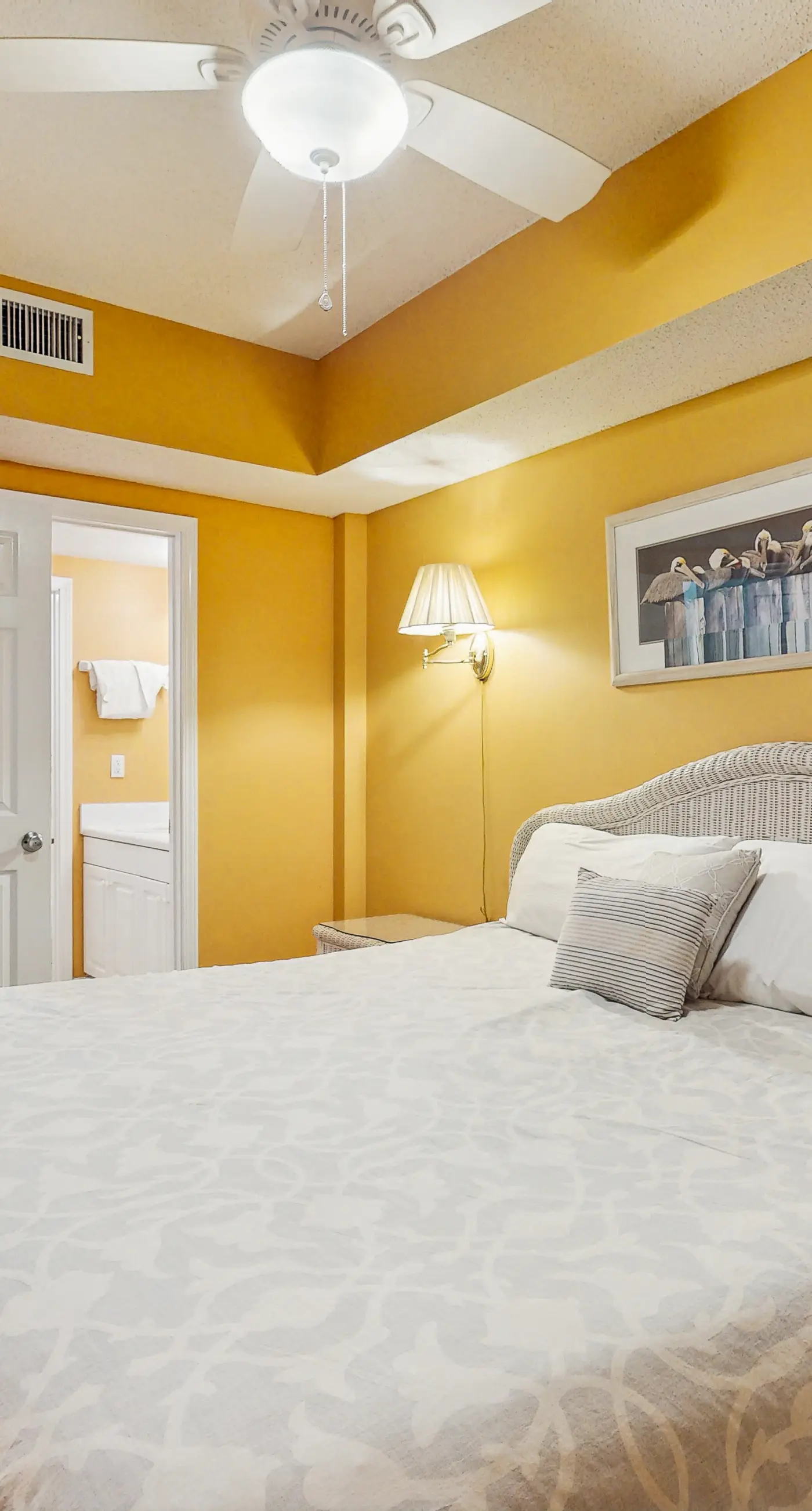 Unique dog-friendly Gulf-front condo with amazing views, pools, sauna, gym, & AC