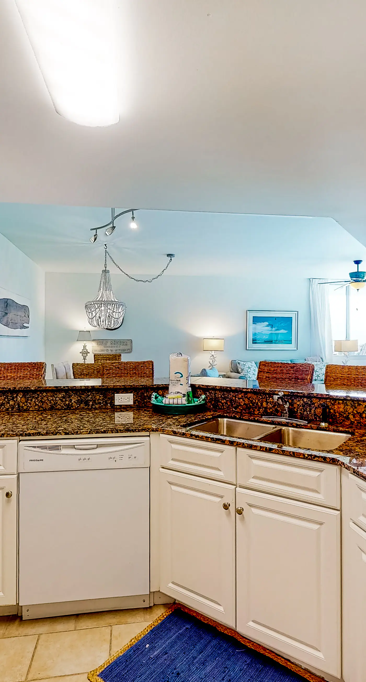 Peaceful water view condo with sauna, pool, tennis court, W&D, hot tub, & patio