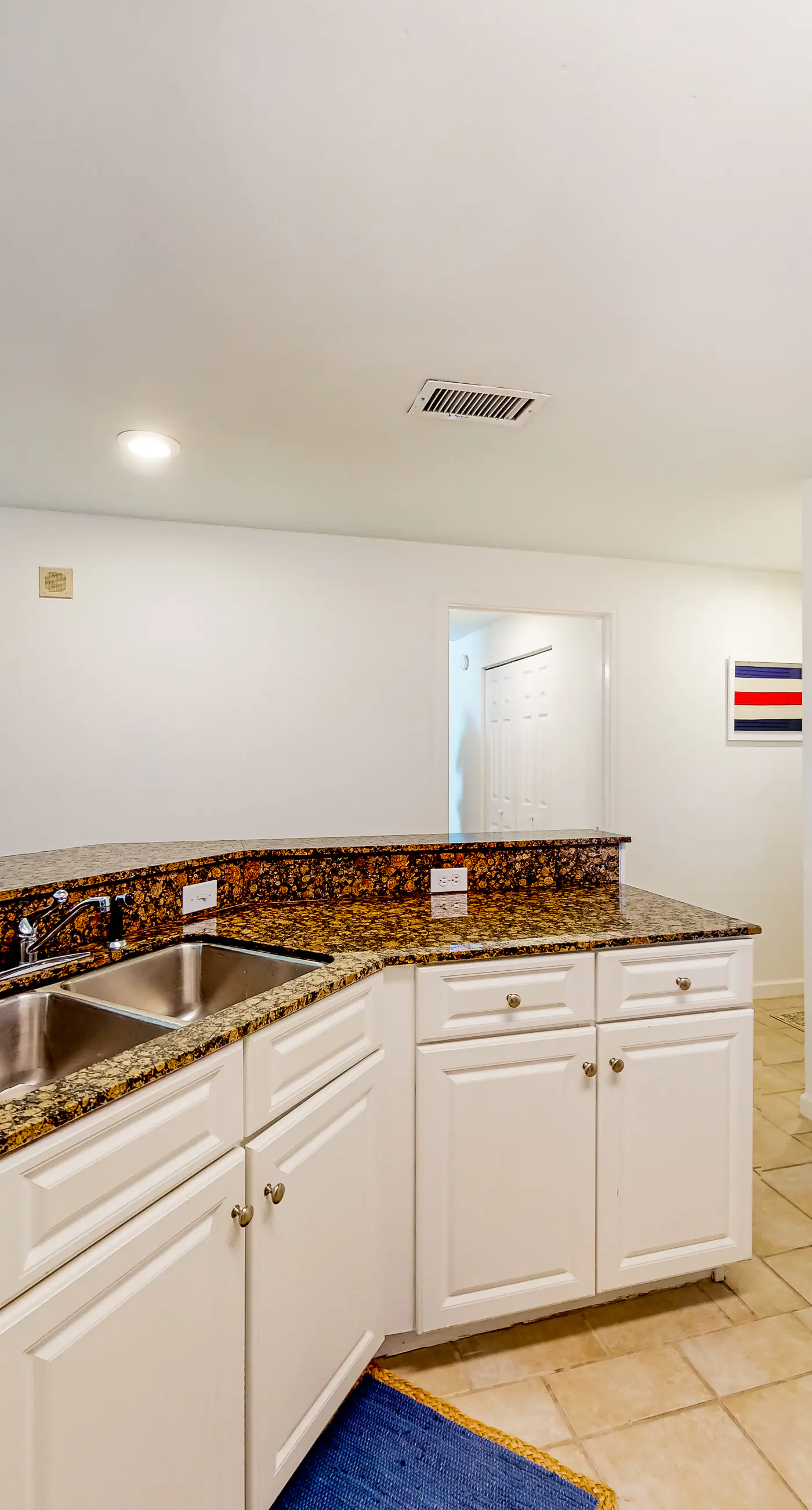 Peaceful water view condo with sauna, pool, tennis court, W&D, hot tub, & patio