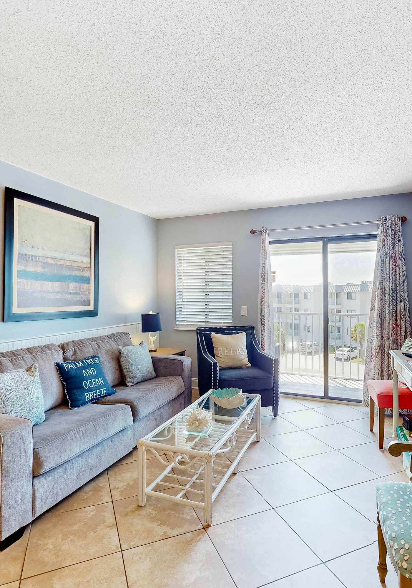 Beachfront condo with 2 pools, Gulf views, hot tub, & cozy balcony