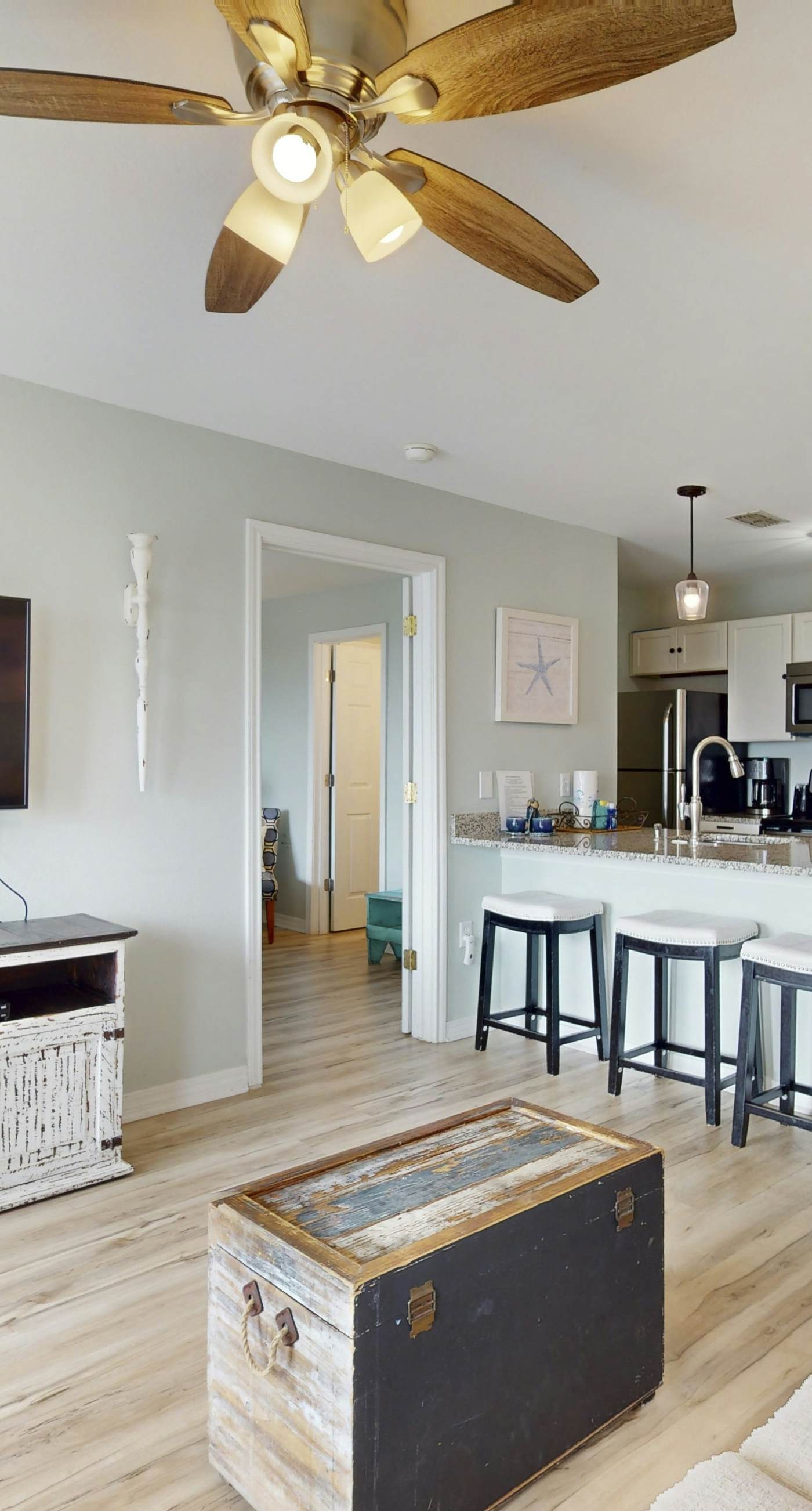 Grand Beach Resort #318, Condo in Gulf Shores with pool and hot tub access