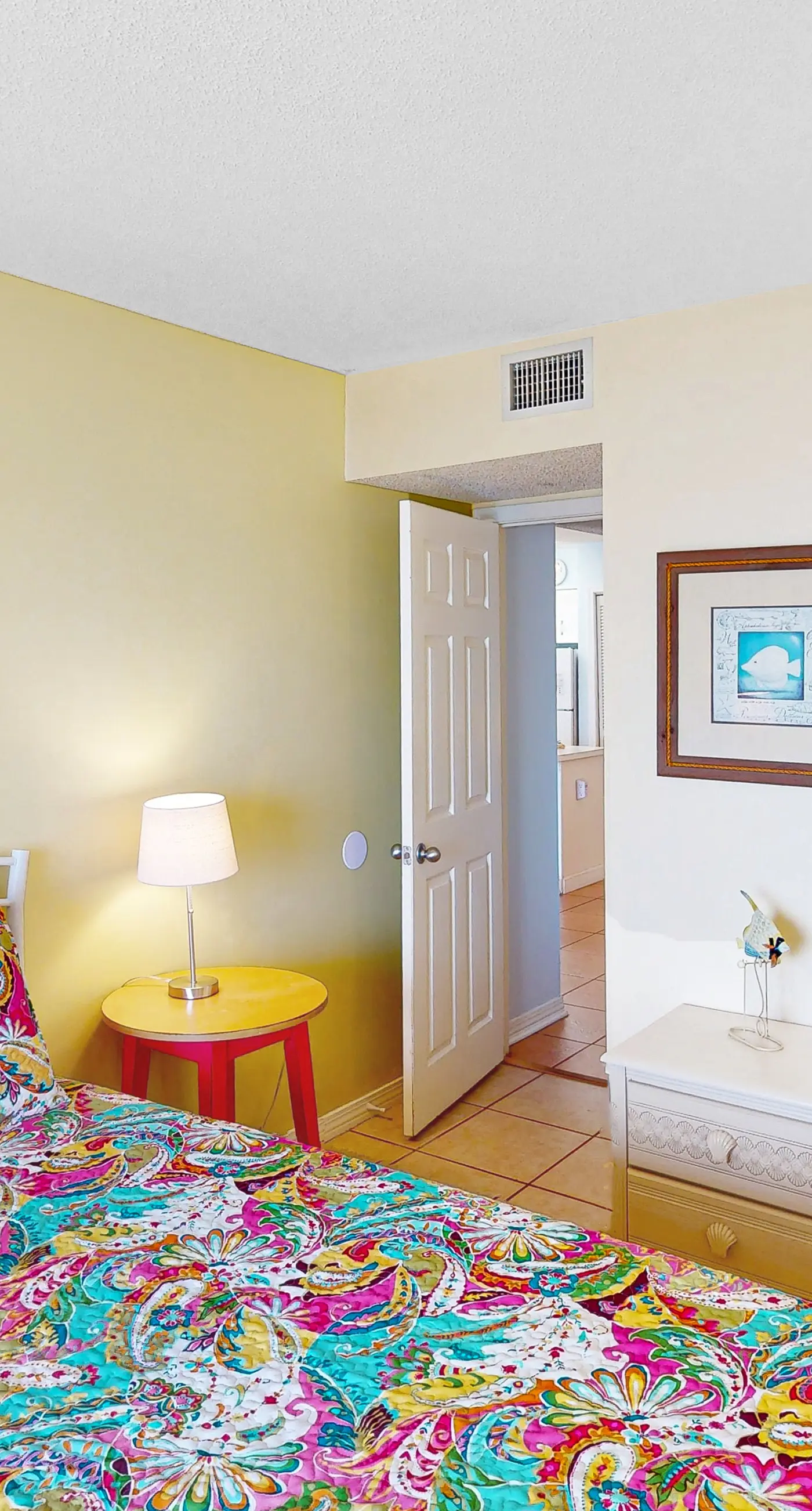 Newly updated beachfront condo with Gulf view, indoor,outdoor pools & hot tub