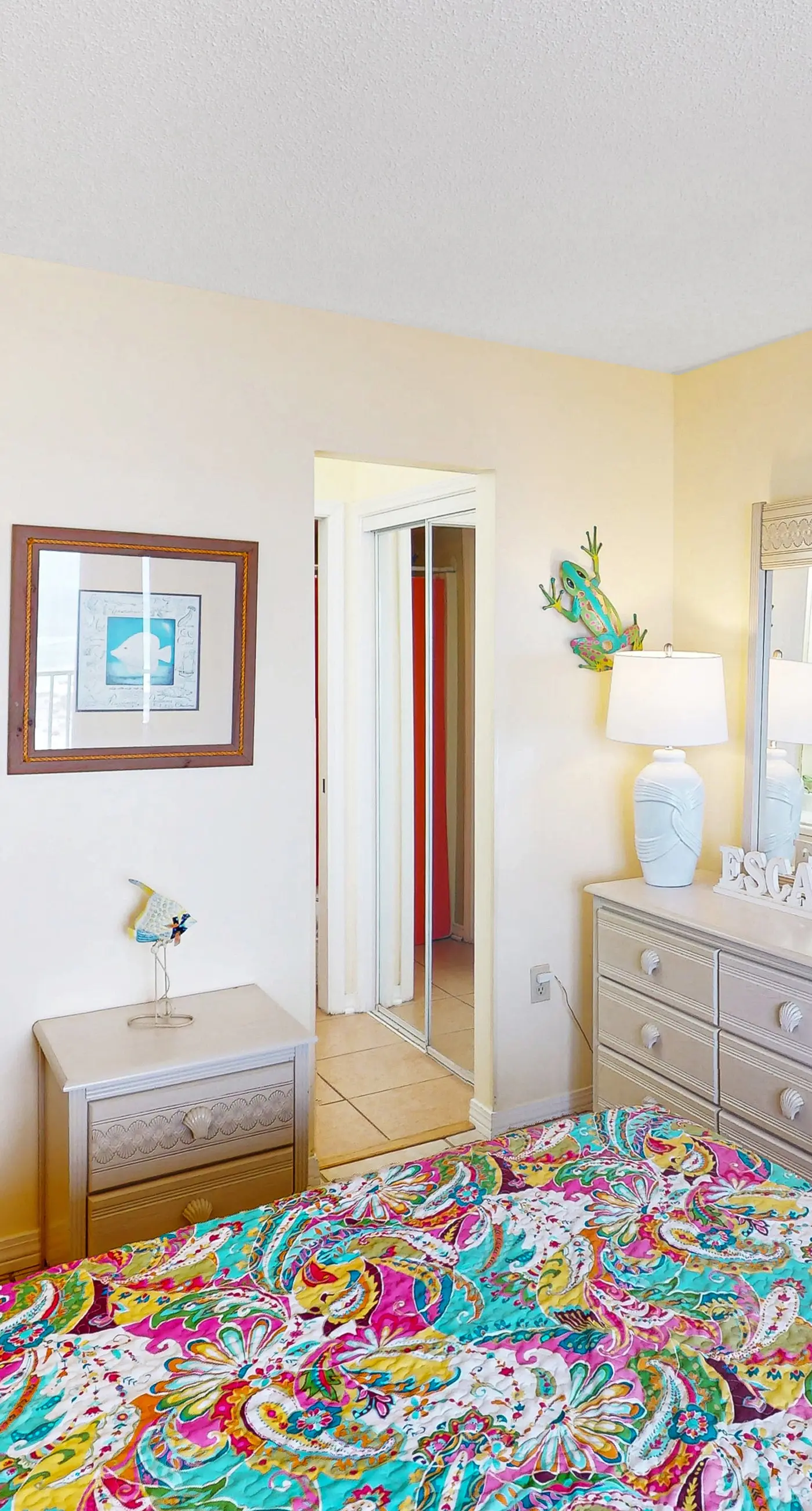 Newly updated beachfront condo with Gulf view, indoor,outdoor pools & hot tub