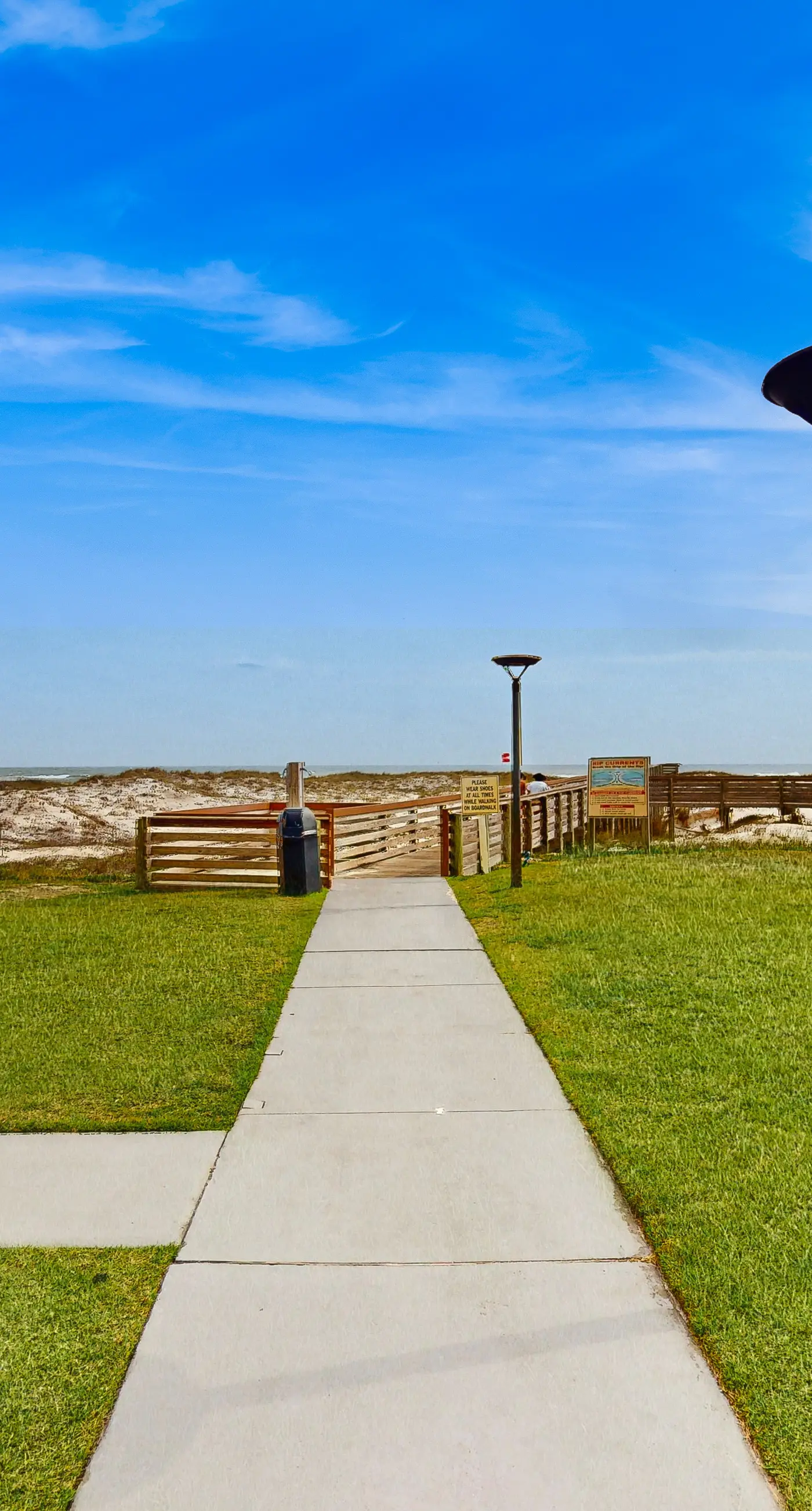 Newly updated beachfront condo with Gulf view, indoor,outdoor pools & hot tub