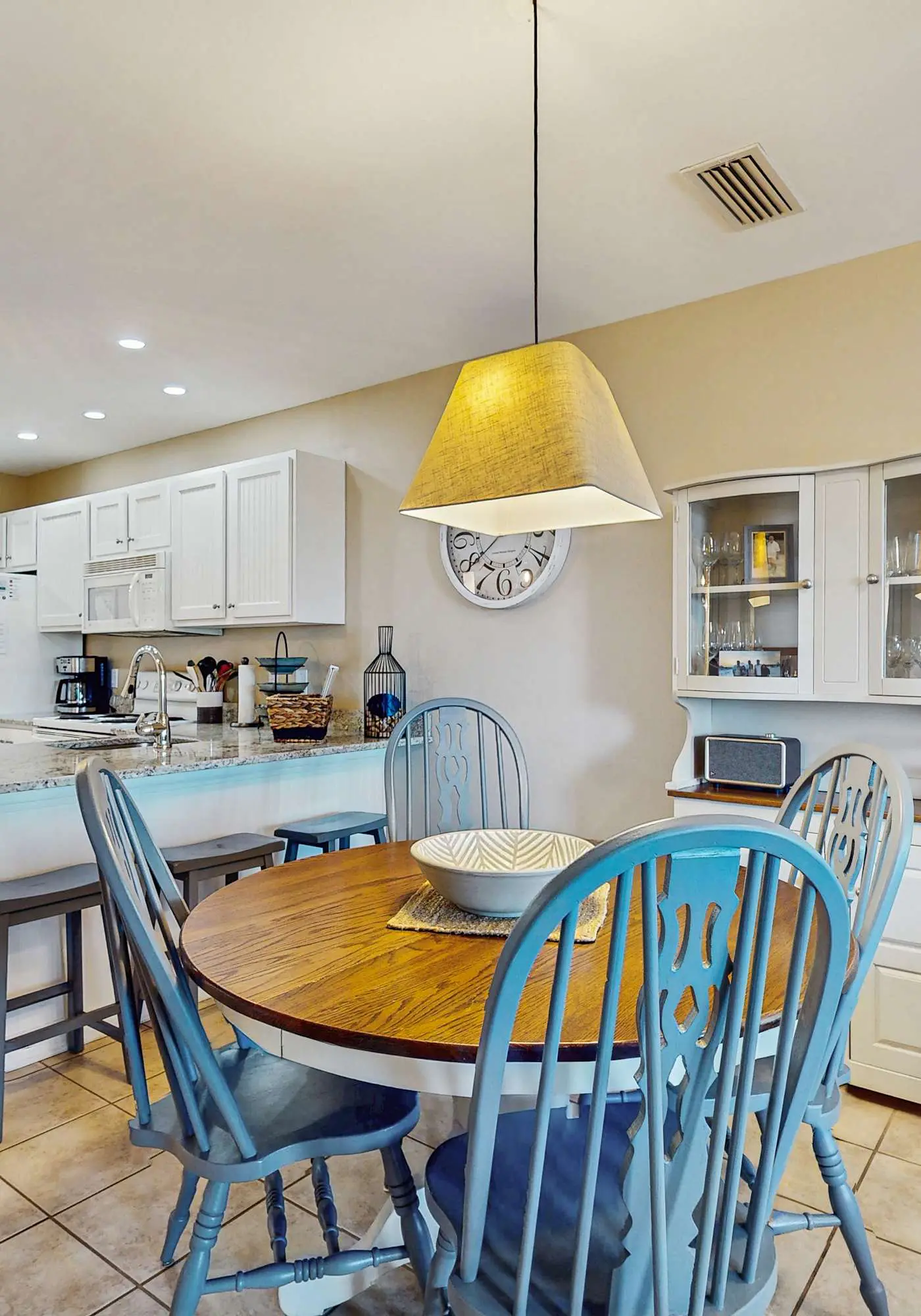 Beach resort condo with patio, central AC, WiFi, on-site pool, & beach access
