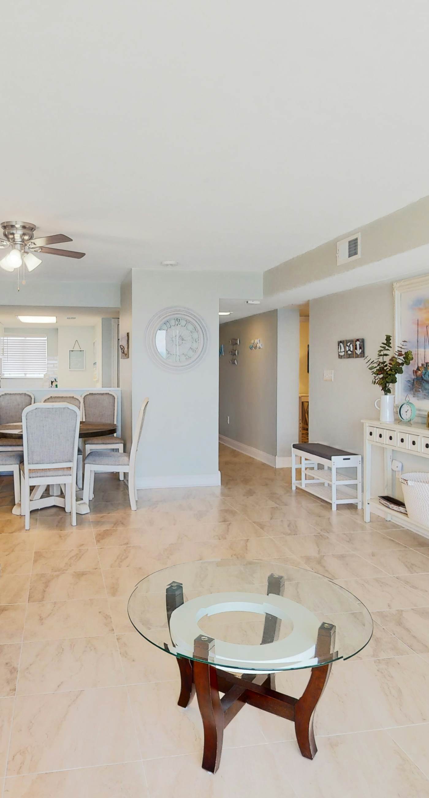 Beachfront condo with Gulf views, pool, washer,dryer, & central AC