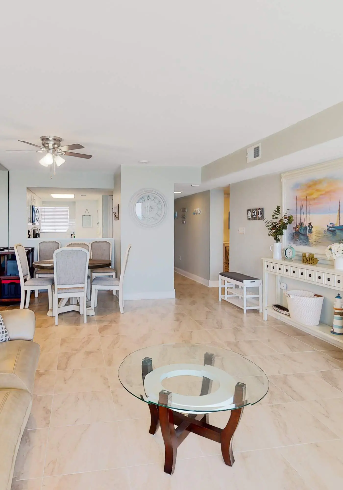 Beachfront condo with Gulf views, pool, washer,dryer, & central AC