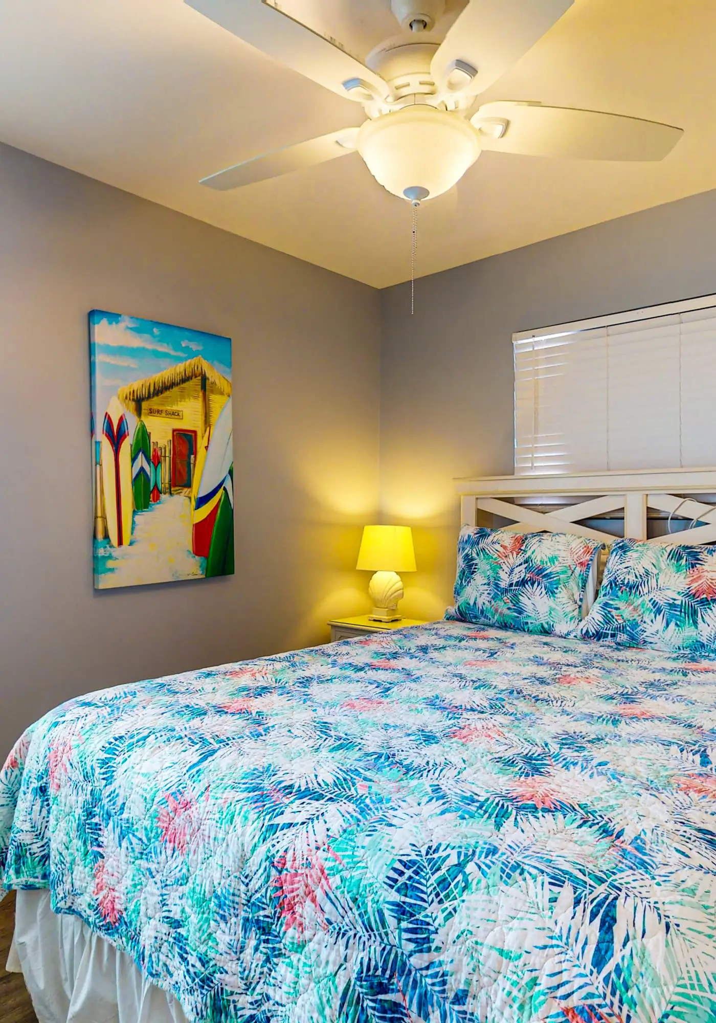 Gulfview condo with shared pools, sauna, and beach access