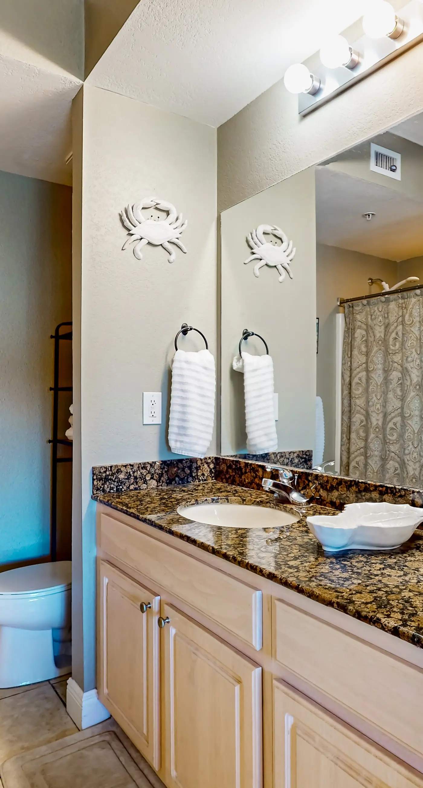 Gulfview condo with skywalk to the beach,  indoor & outdoor pool, & sauna