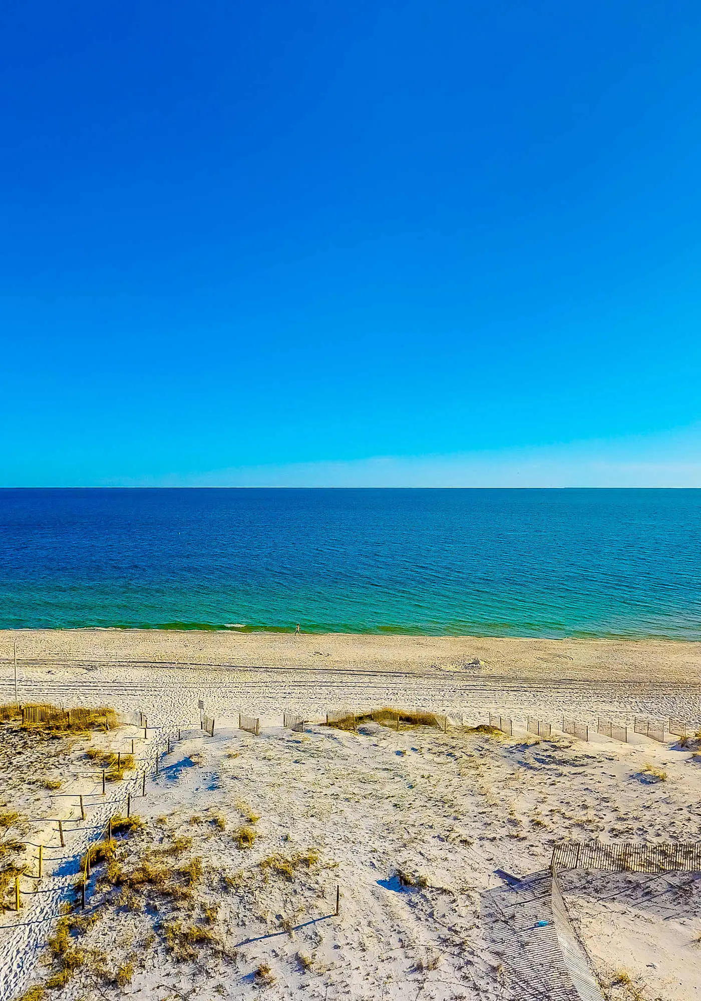 Beach/Gulf-front condo with water views, on-site pool, & private balcony