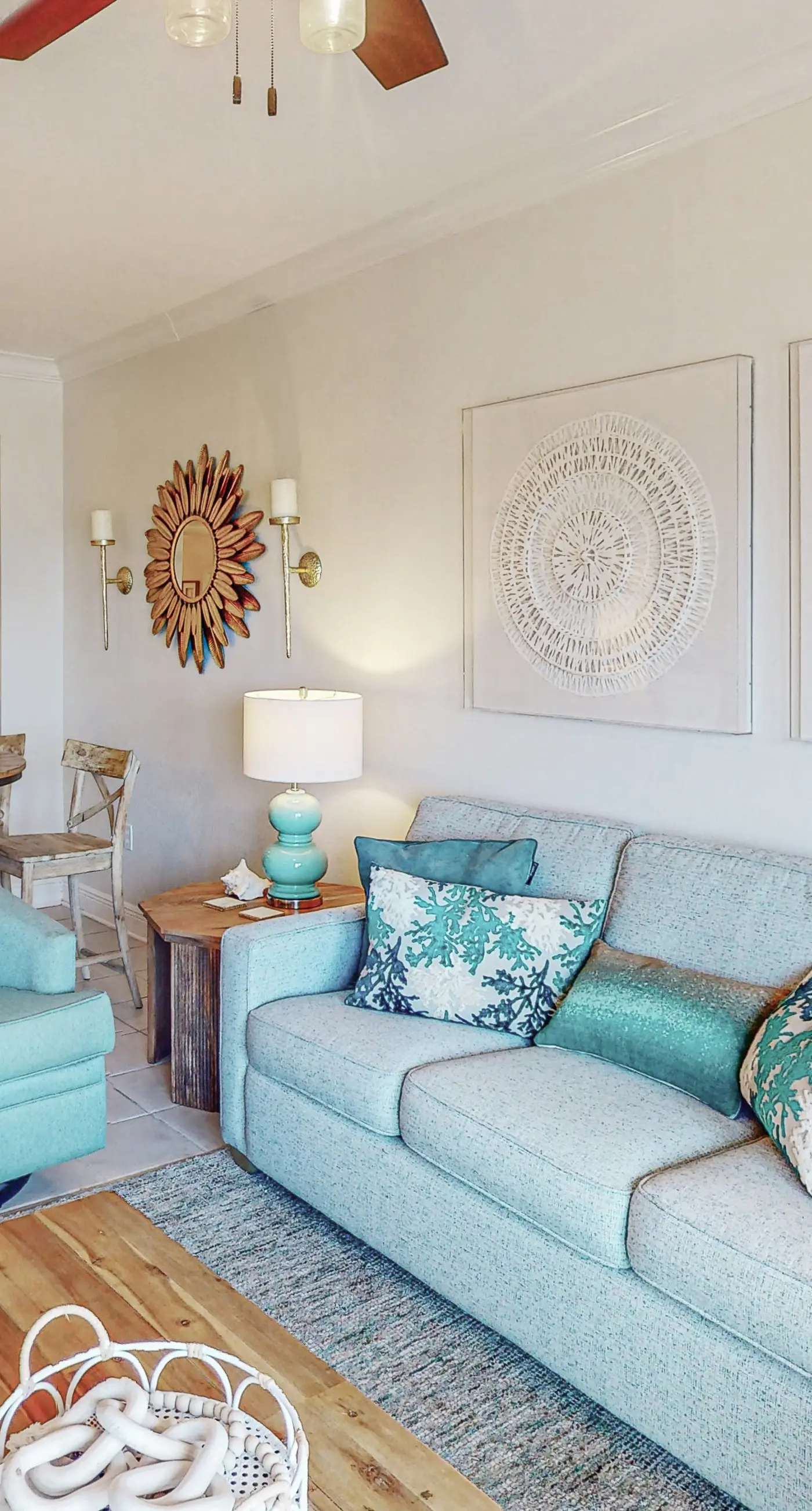 Gulf view condo with resort amenities, scenic balcony, open layout, W&D, & AC