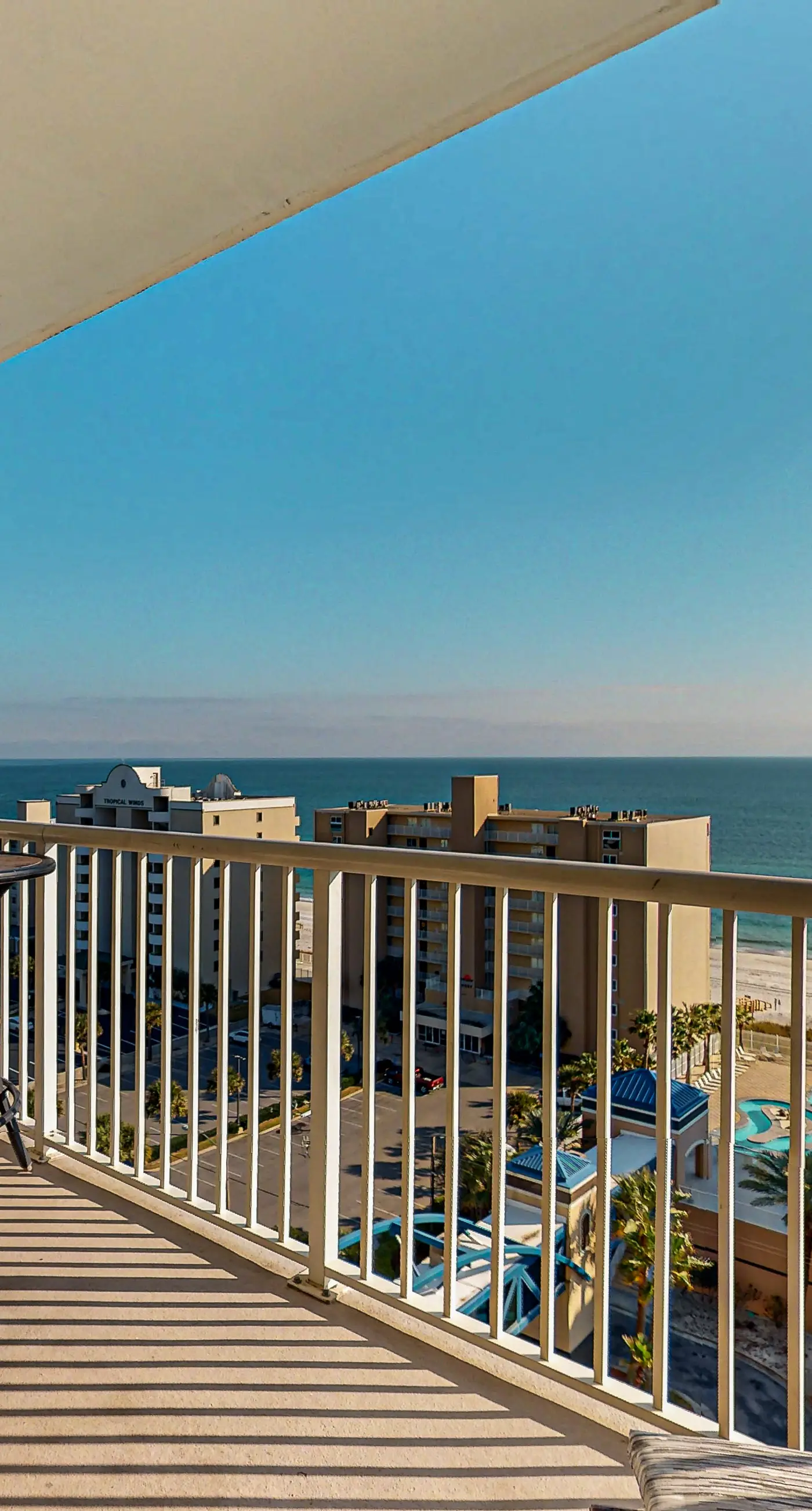 Ocean-view condo w/skywalk to beach, indoor/outdoor pools, lazy river, WiFi, W/D