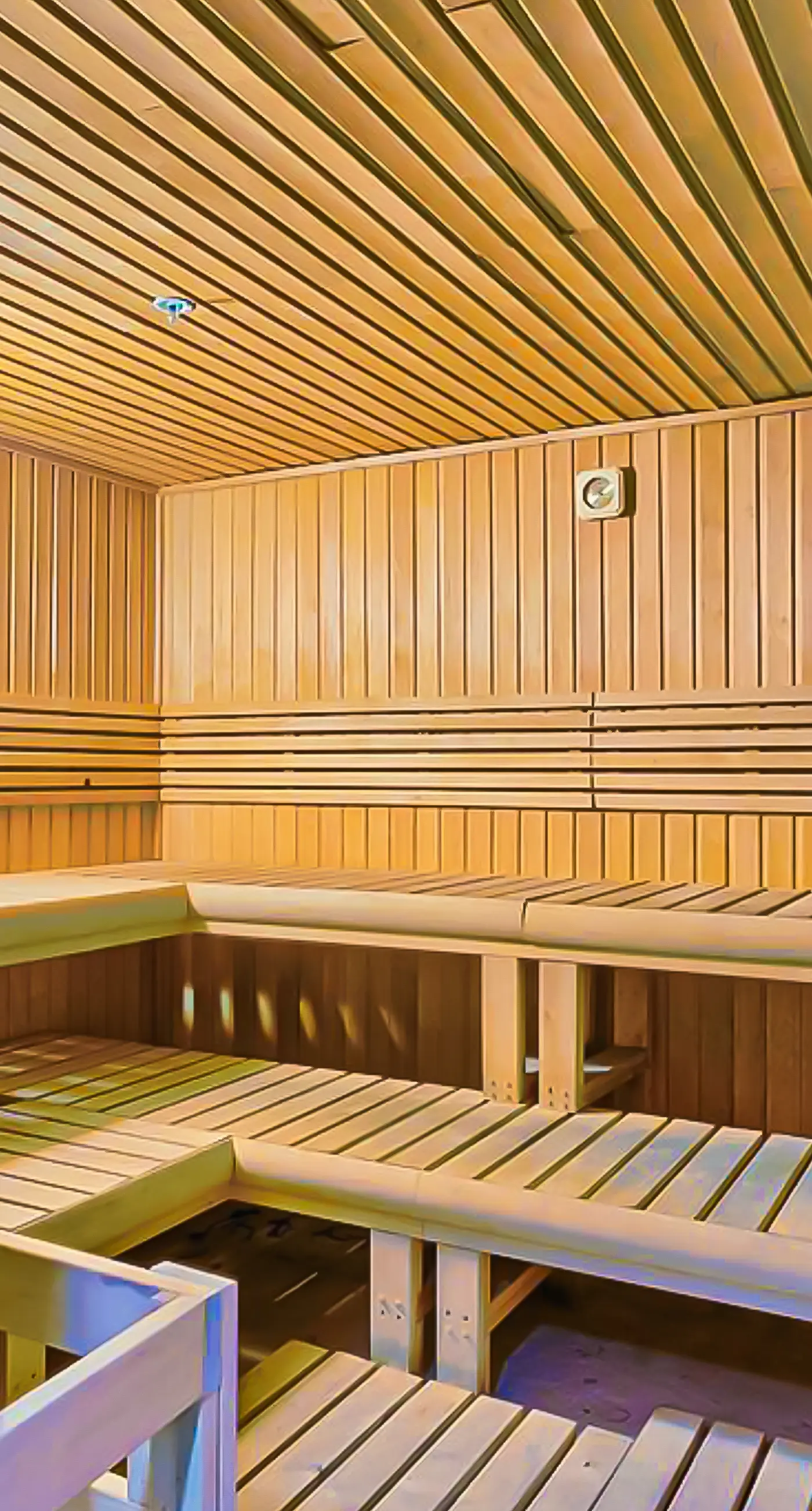 Ocean-view condo w/skywalk to beach, indoor/outdoor pools, lazy river, WiFi, W/D