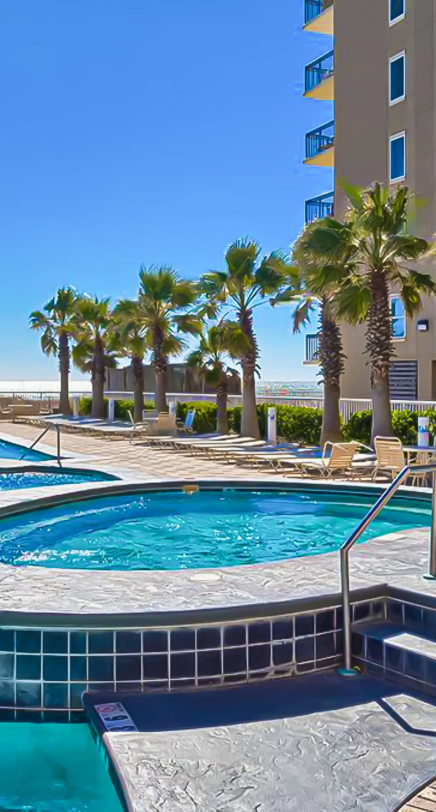 Ocean-view condo w/skywalk to beach, indoor/outdoor pools, lazy river, WiFi, W/D