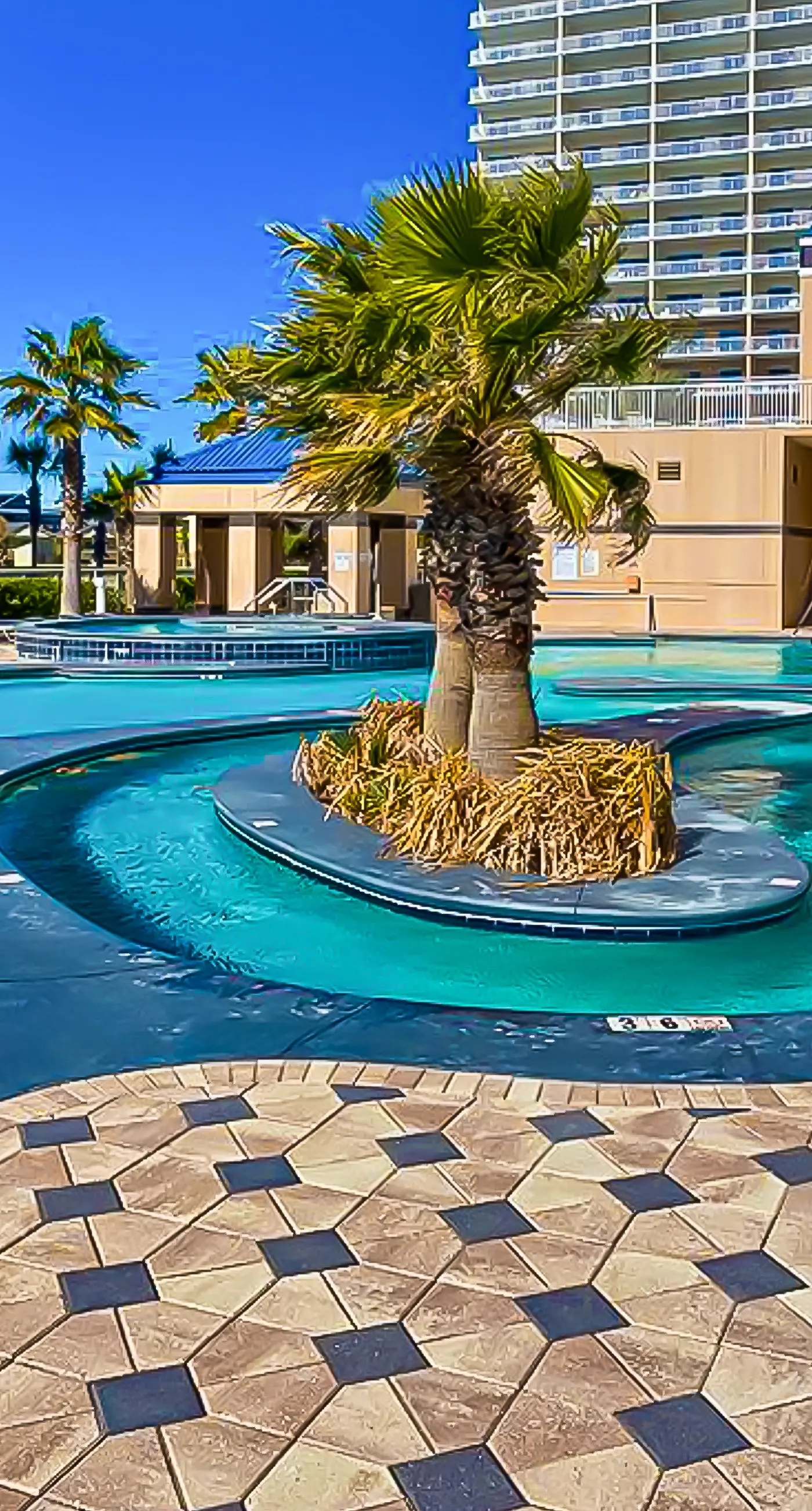 Ocean-view condo w/skywalk to beach, indoor/outdoor pools, lazy river, WiFi, W/D