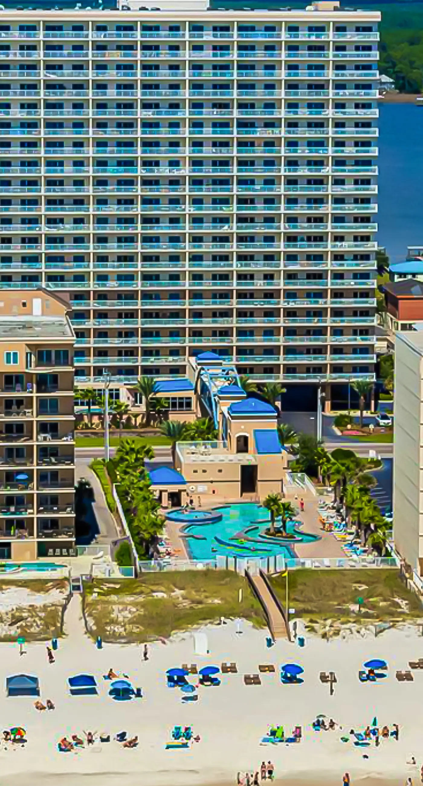 Ocean-view condo w/skywalk to beach, indoor/outdoor pools, lazy river, WiFi, W/D