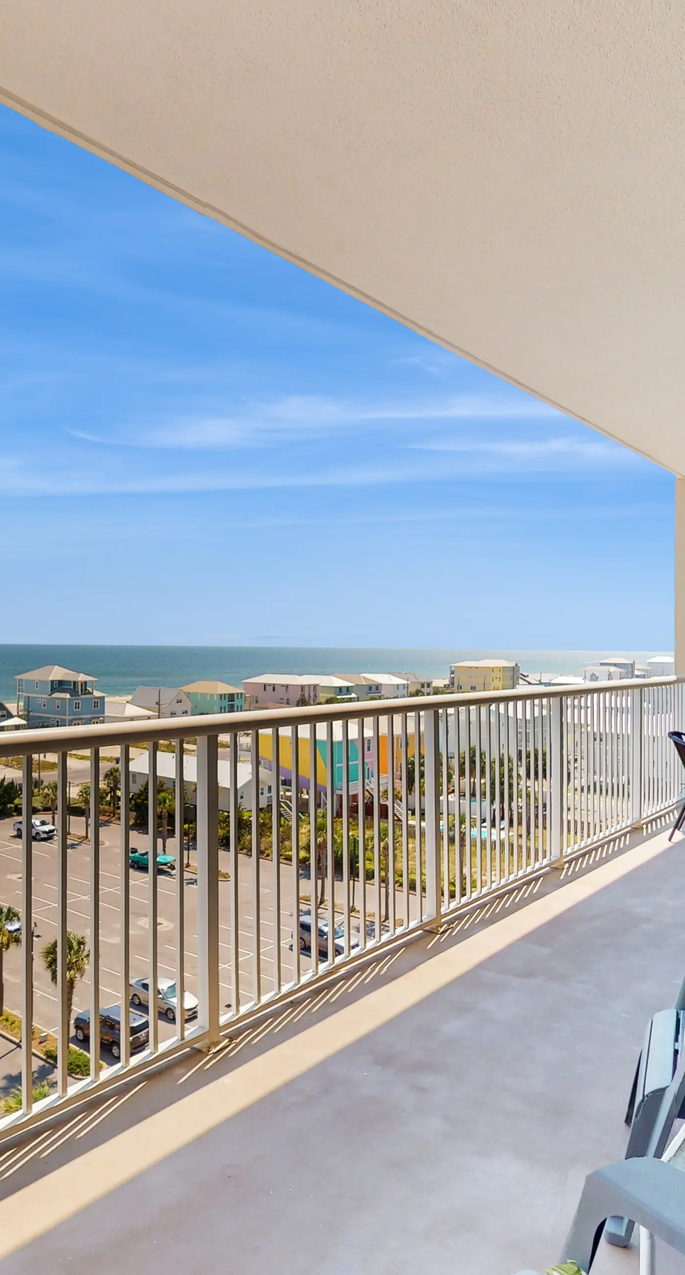 Waterfront condo with pool, piers & breathtaking balcony views