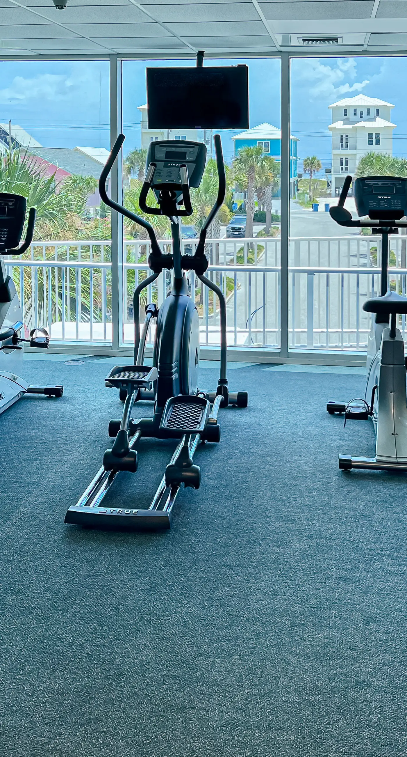 Waterfront condo with pool, piers & breathtaking balcony views