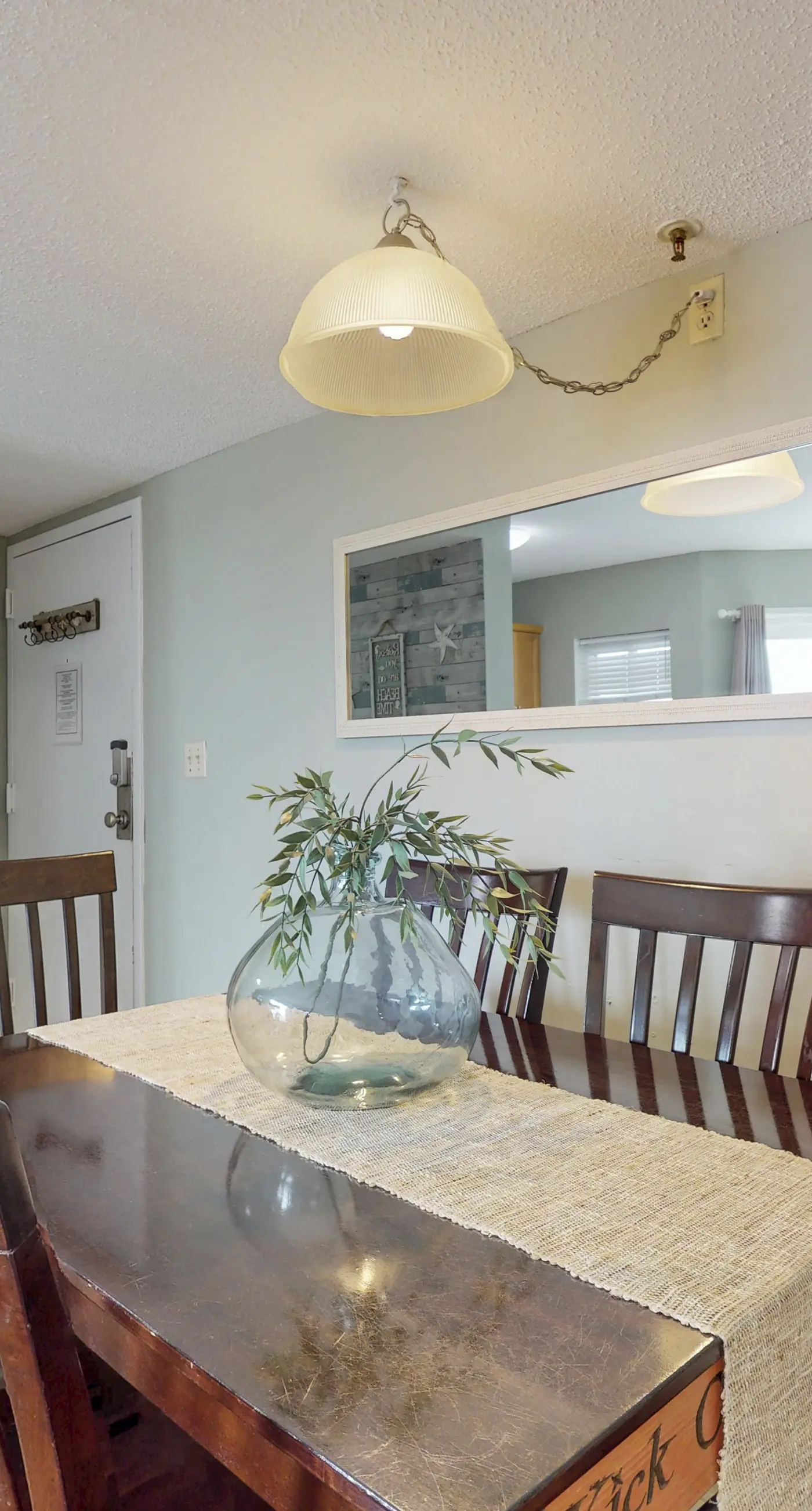 Bright coastal condo with Gulf views, pools, hot tub & private balcony