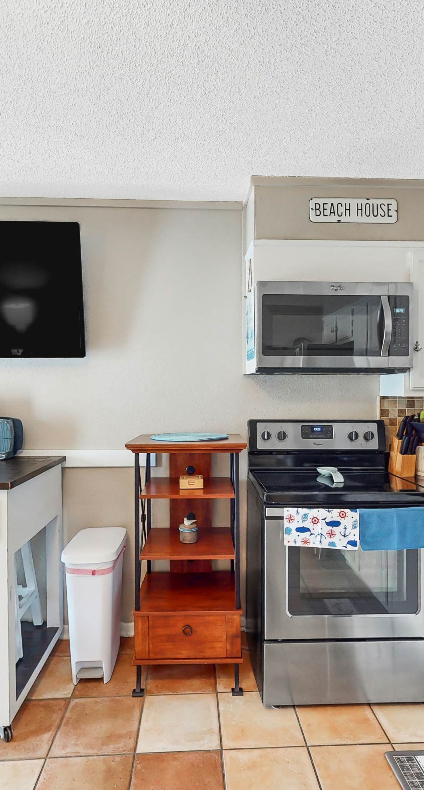 Sunny condo with boardwalk beach access, on-site pool, & private balcony