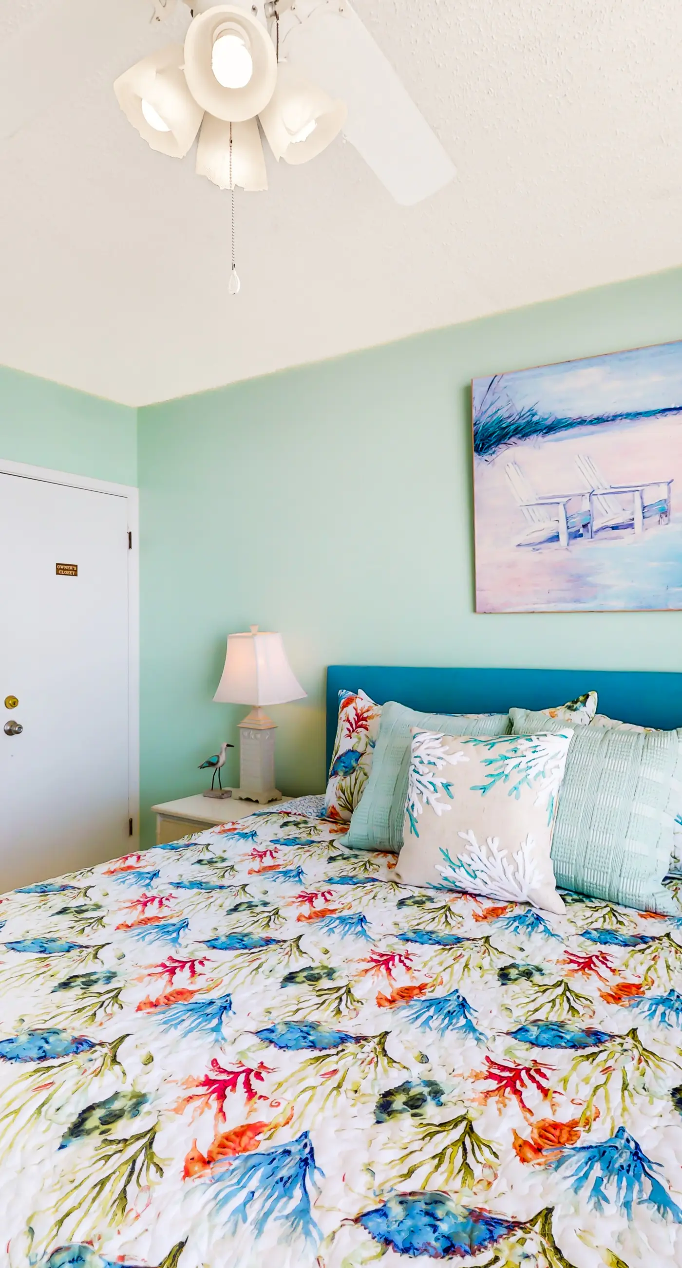 Beachfront condo with Gulf views, outdoor pool, large wrap-around balcony, & W&D