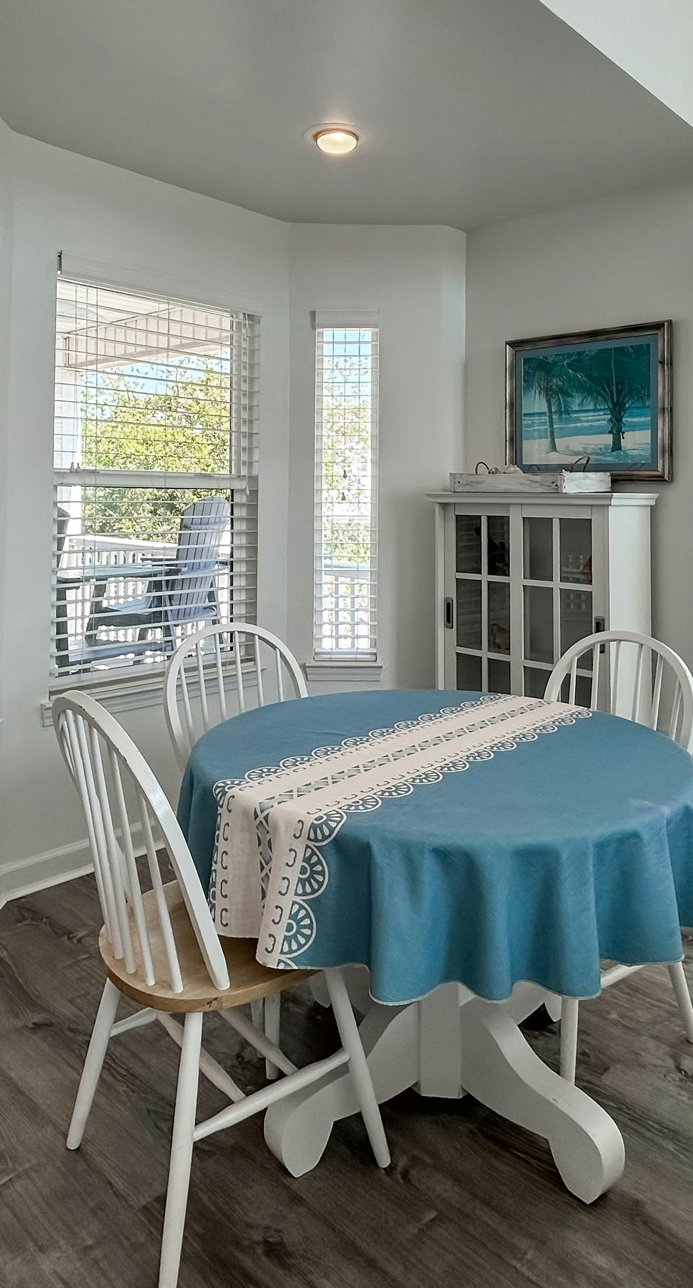 Waterview getaway with Private Pier, Balcony and Kayaks