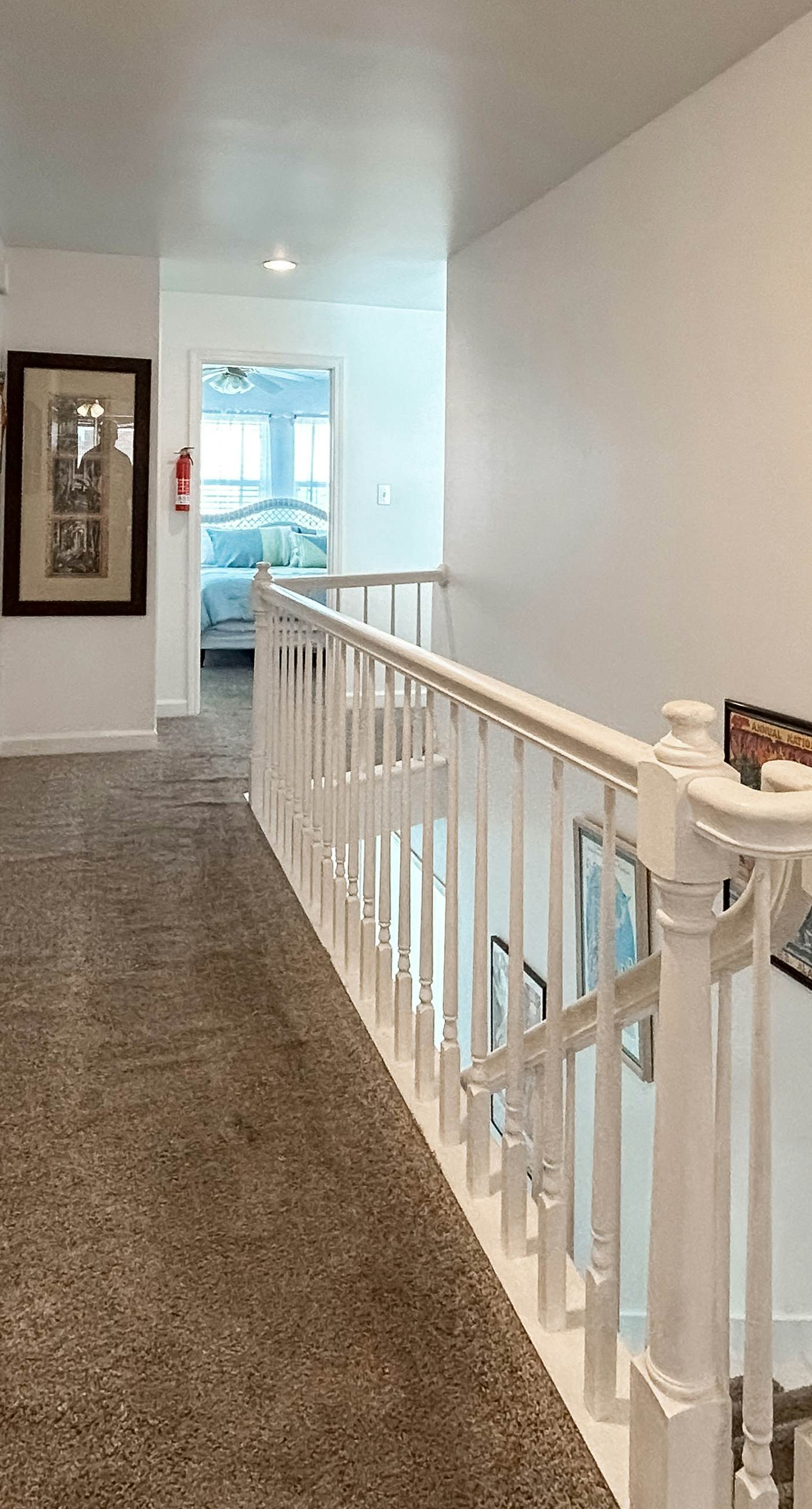 Waterview getaway with Private Pier, Balcony and Kayaks