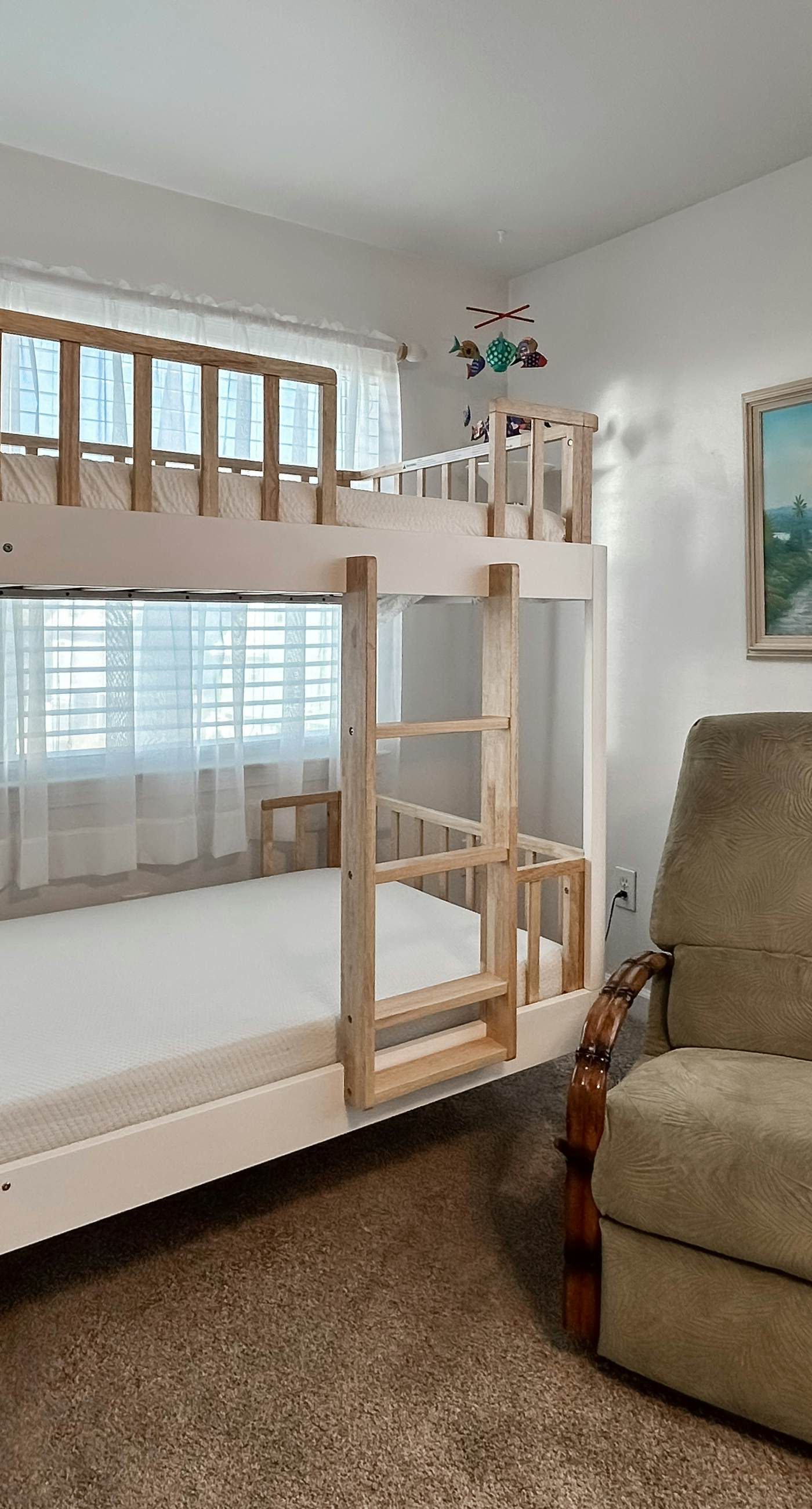 Waterview getaway with Private Pier, Balcony and Kayaks