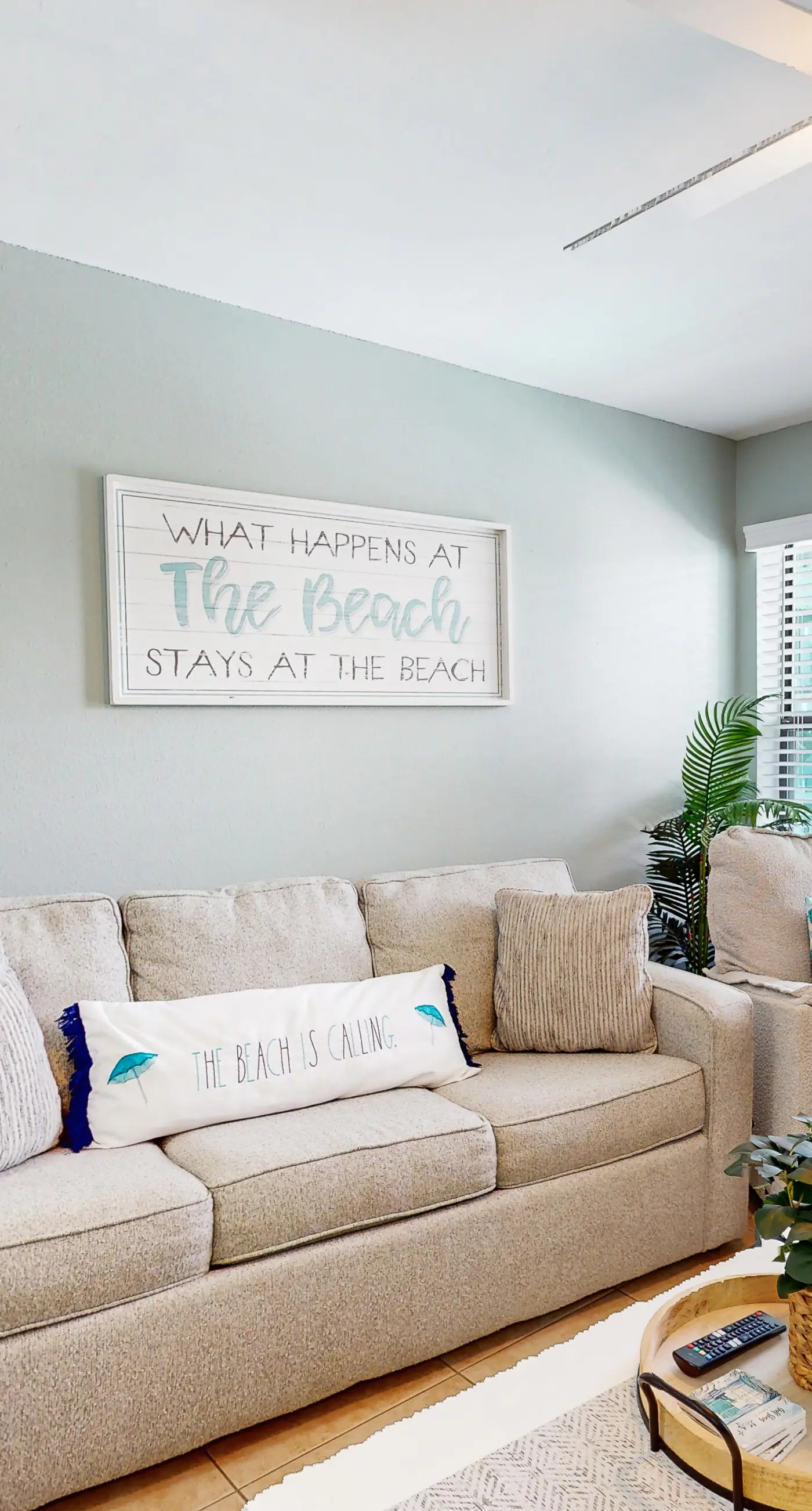 Charming condo near beach & entertainment with shared pool