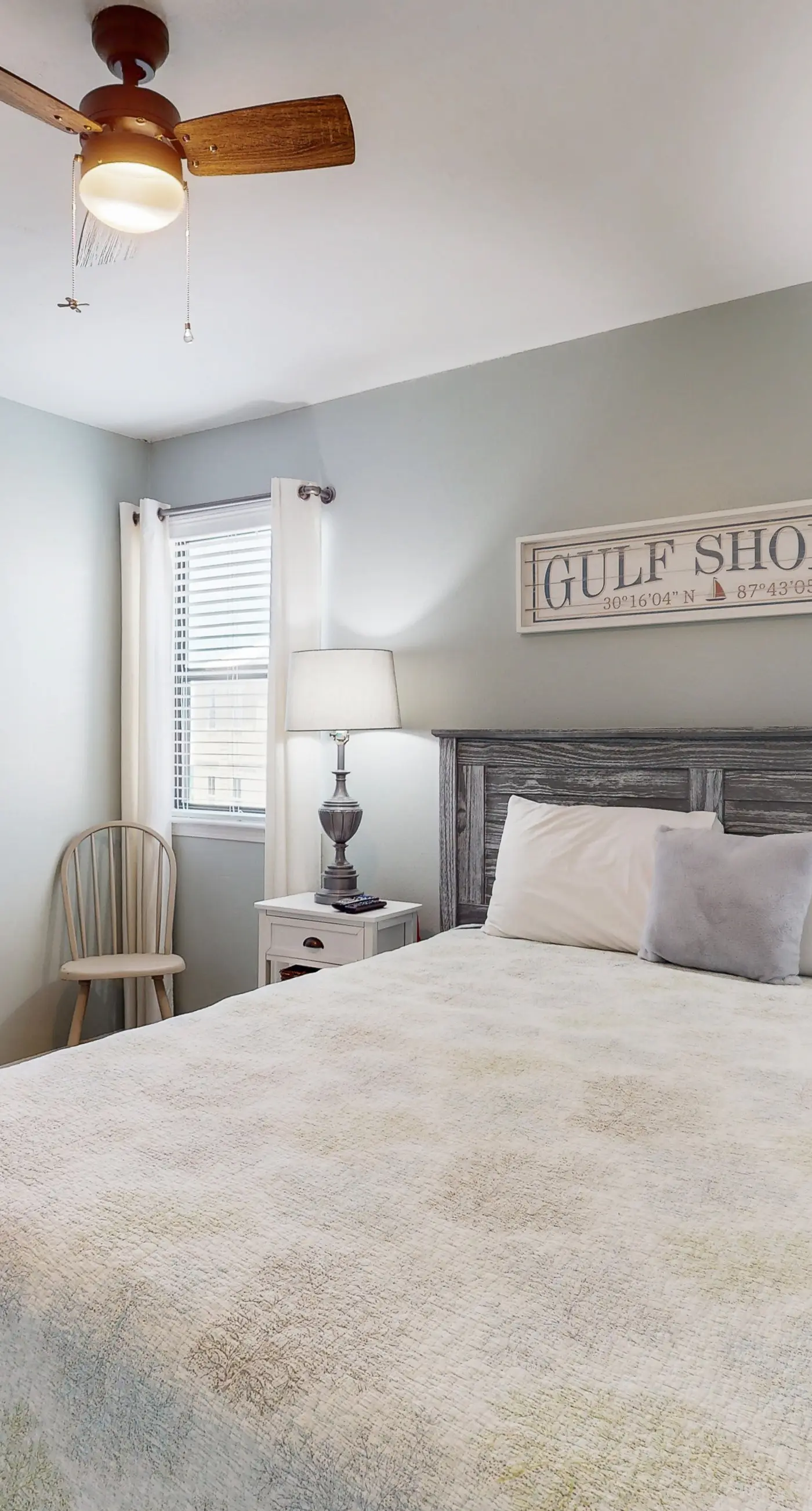 Charming condo near beach & entertainment with shared pool