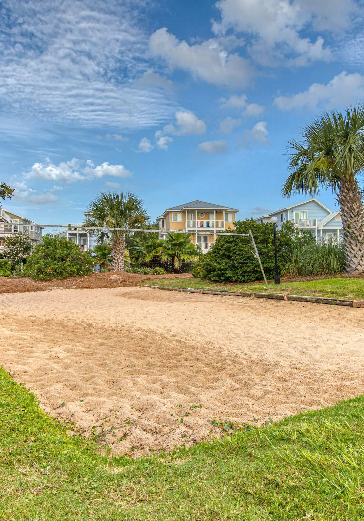 Pool view studio with onsite sauna, beach access, hot tub, and gym