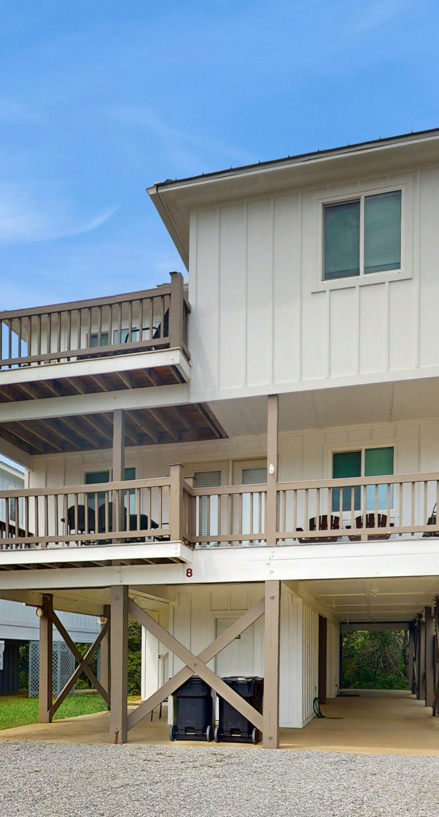 Entire Gulf view duplex with decks, beach access & shared pool, hot tub