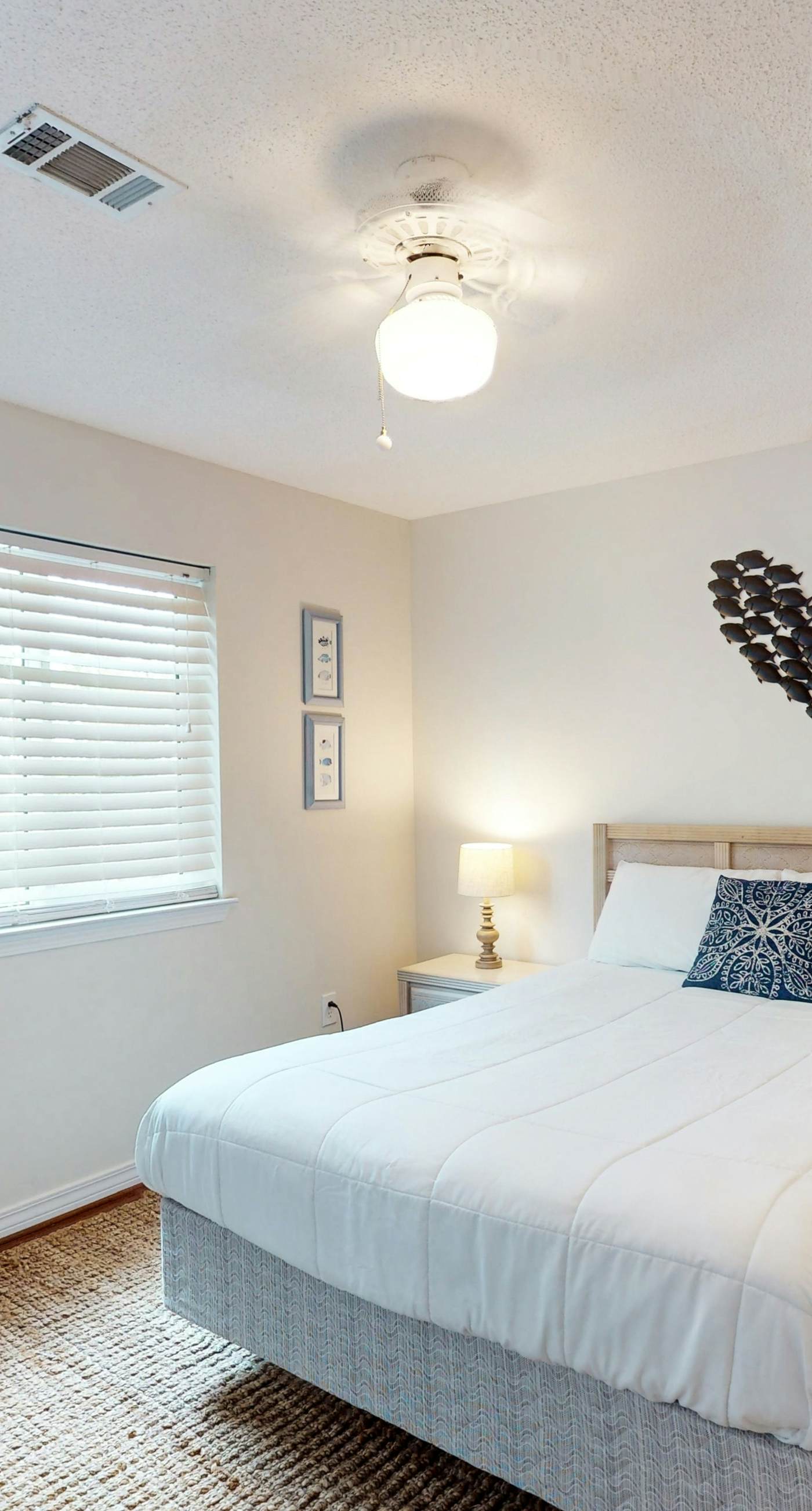 Entire Gulf view duplex with decks, beach access & shared pool, hot tub