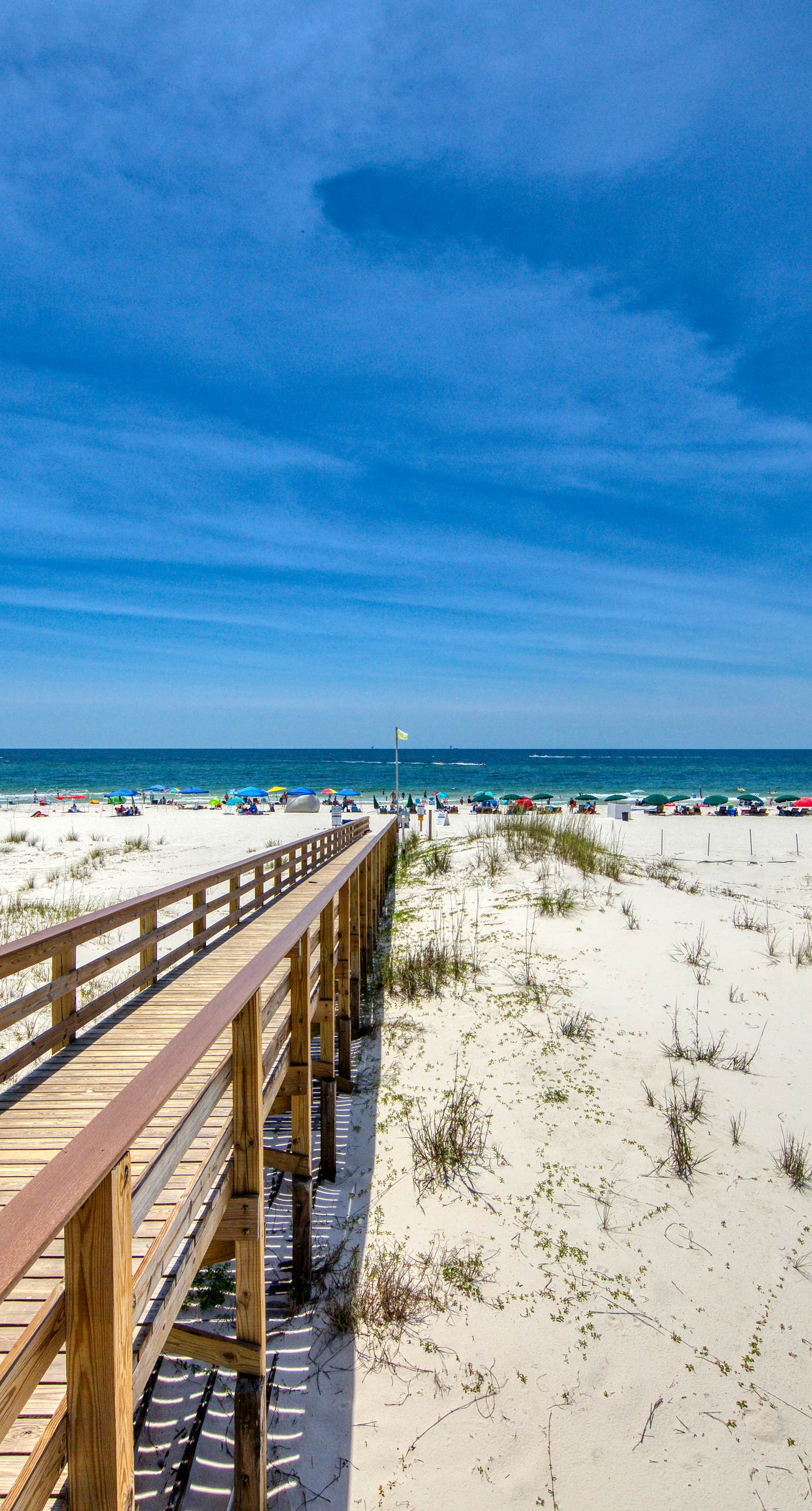 Entire Gulf view duplex with decks, beach access & shared pool, hot tub