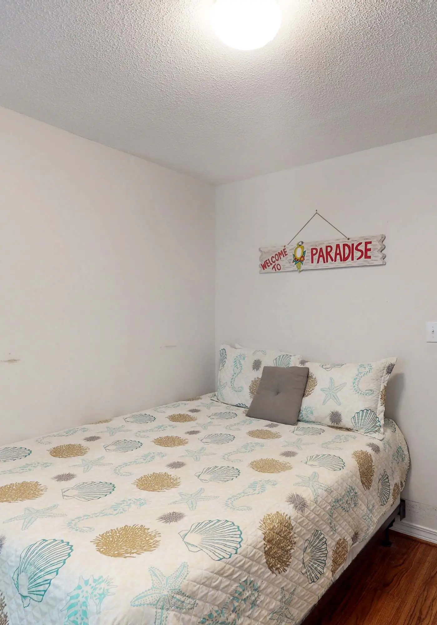 Entire Gulf view duplex with decks, beach access & shared pool, hot tub