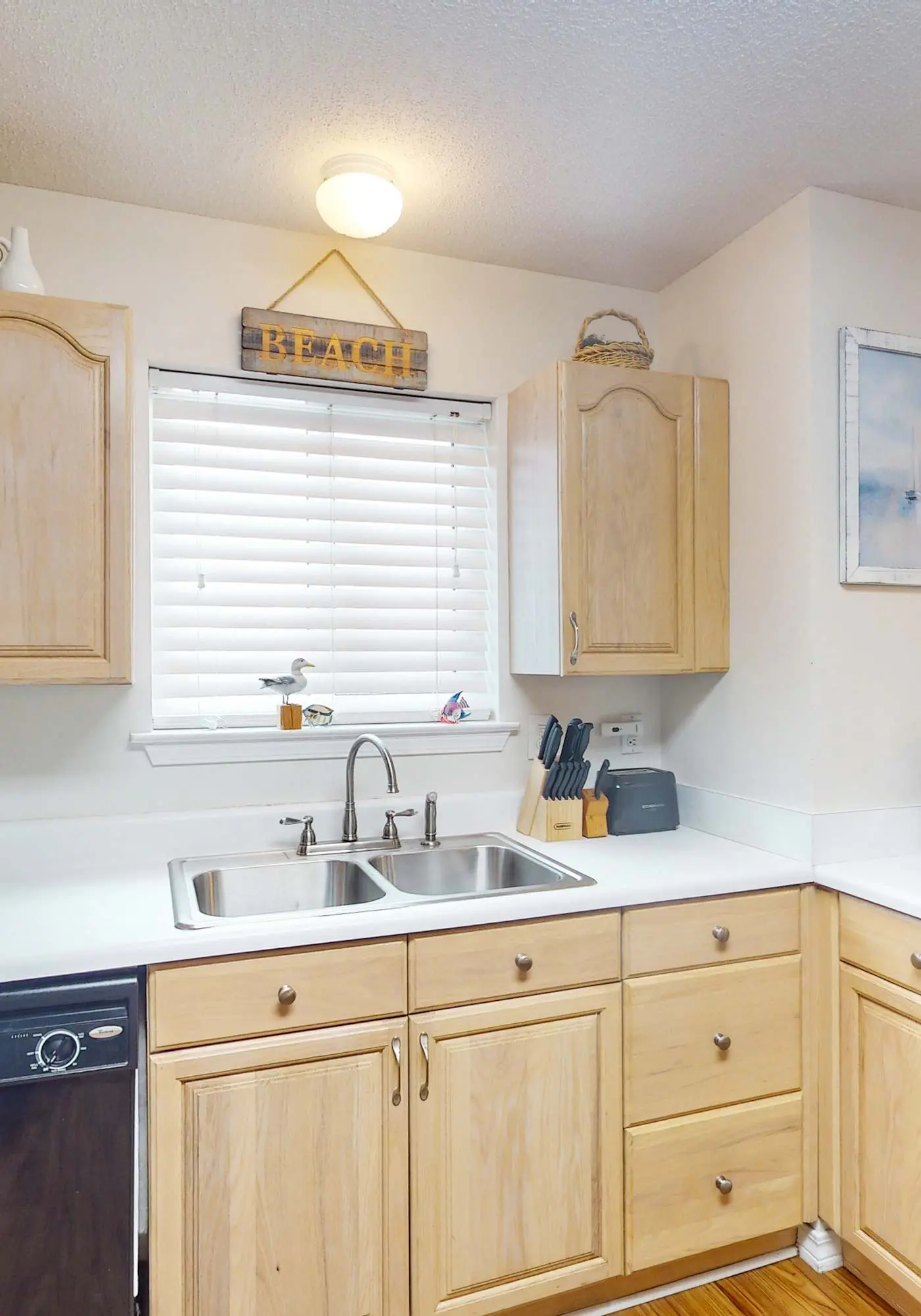 Entire Gulf view duplex with decks, beach access & shared pool, hot tub