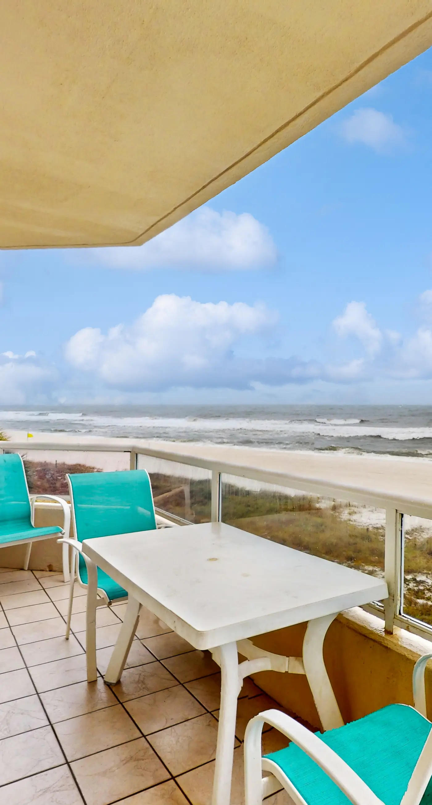 Gulf-front condo w/ beach access, indoor/outdoor pool, & tennis courts