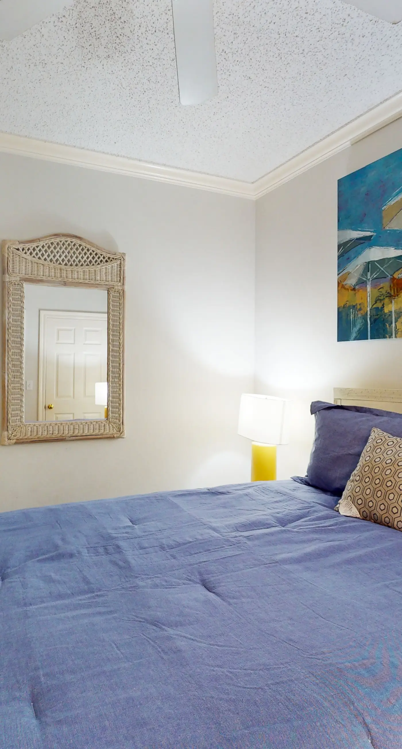 Gulf-front condo w/ beach access, indoor/outdoor pool, & tennis courts
