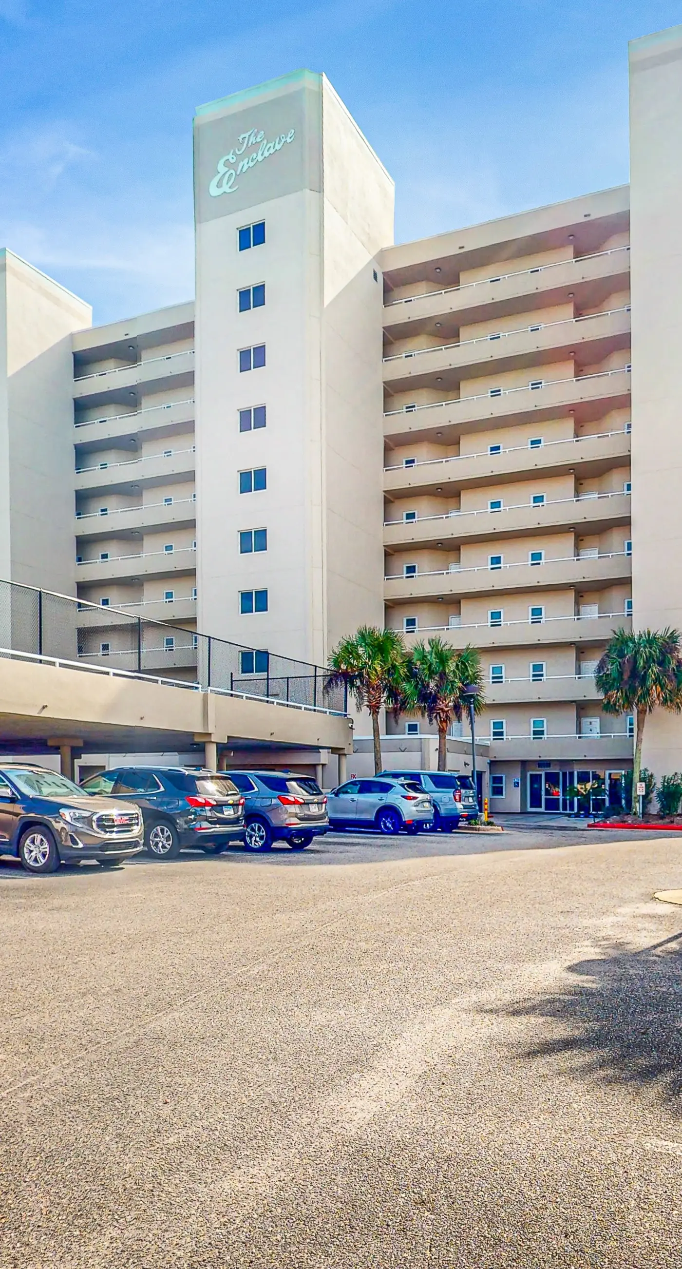 Gulf-front condo w/ beach access, indoor/outdoor pool, & tennis courts